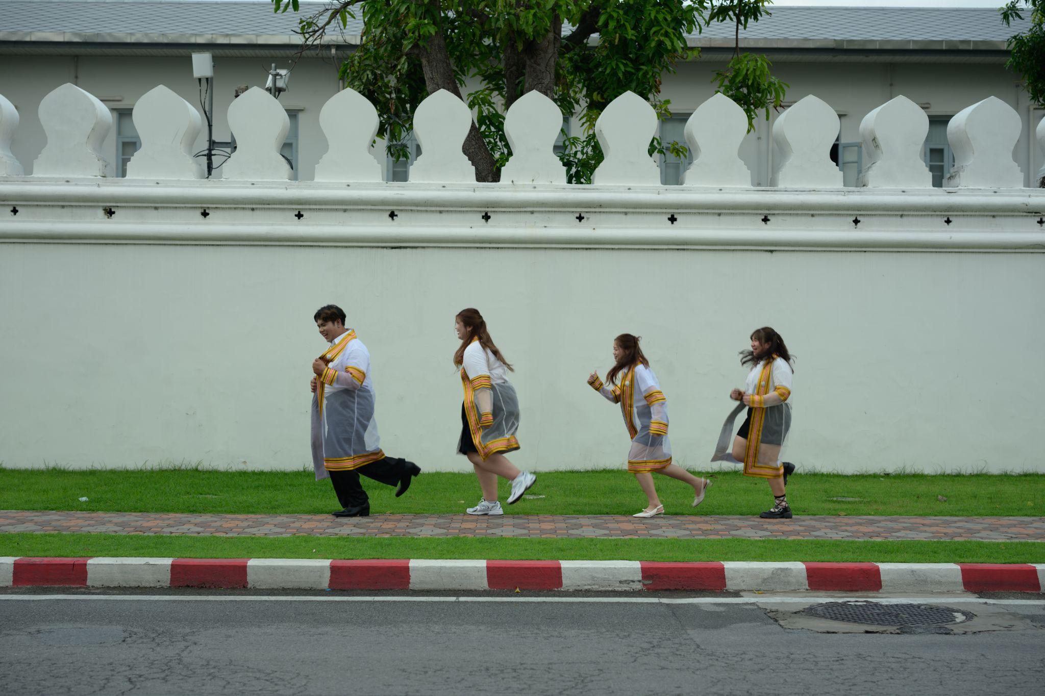 ผลงานรับปริญญา มหาวิทยาลัยราชภัฏสวนสุนันทา โดย 105.4Gallery ภาพที่ 8
