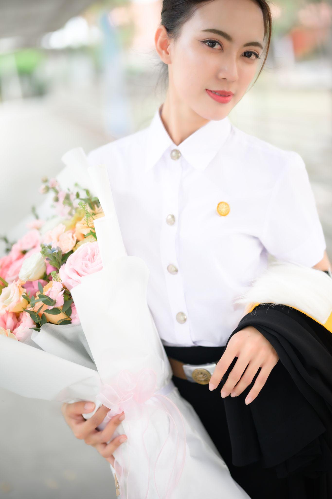 ผลงานรับปริญญา มหาวิทยาลัยธรรมศาสตร์ โดย 105.4Gallery ภาพที่ 12