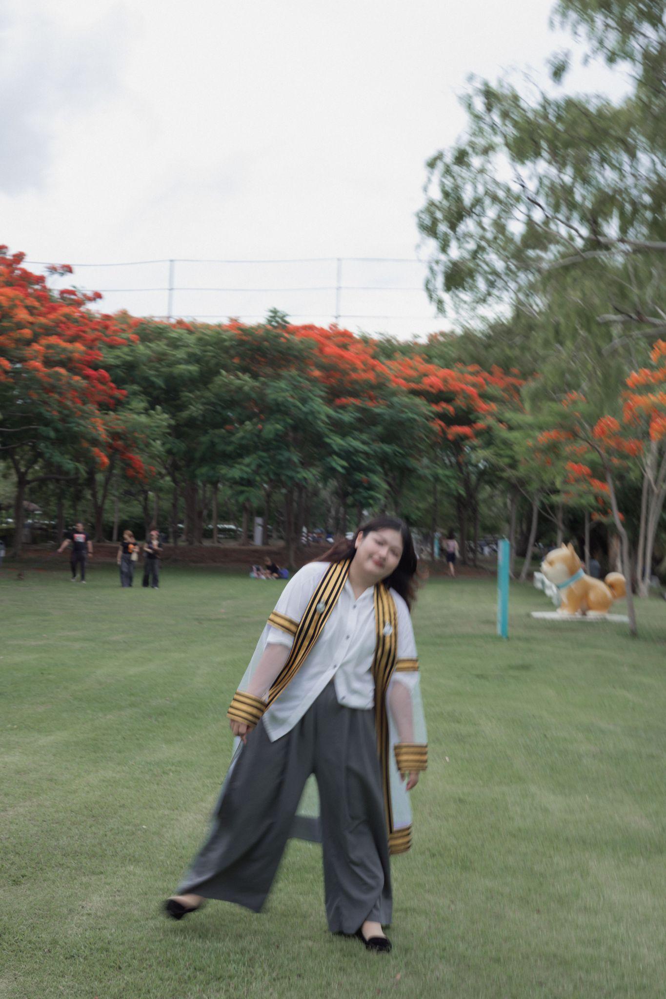 ผลงานรับปริญญา มหาวิทยาลัยเทคโนโลยีราชมงคลสุวรรณภูมิ โดย 105.4Gallery ภาพที่ 3