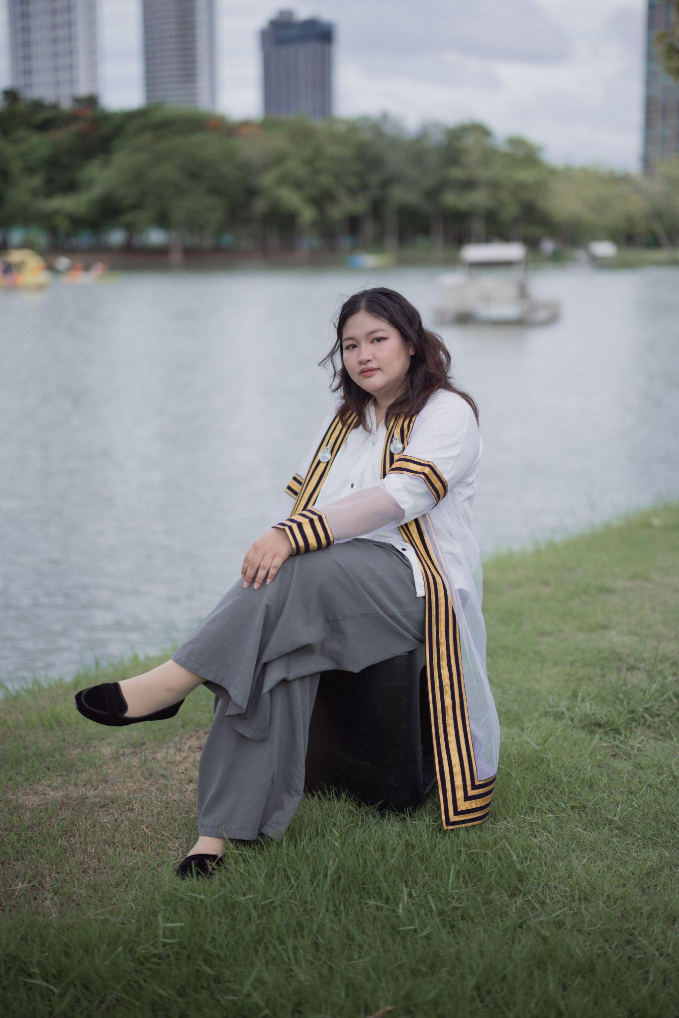 ผลงานรับปริญญา มหาวิทยาลัยเทคโนโลยีราชมงคลสุวรรณภูมิ โดย 105.4Gallery ภาพที่ 12