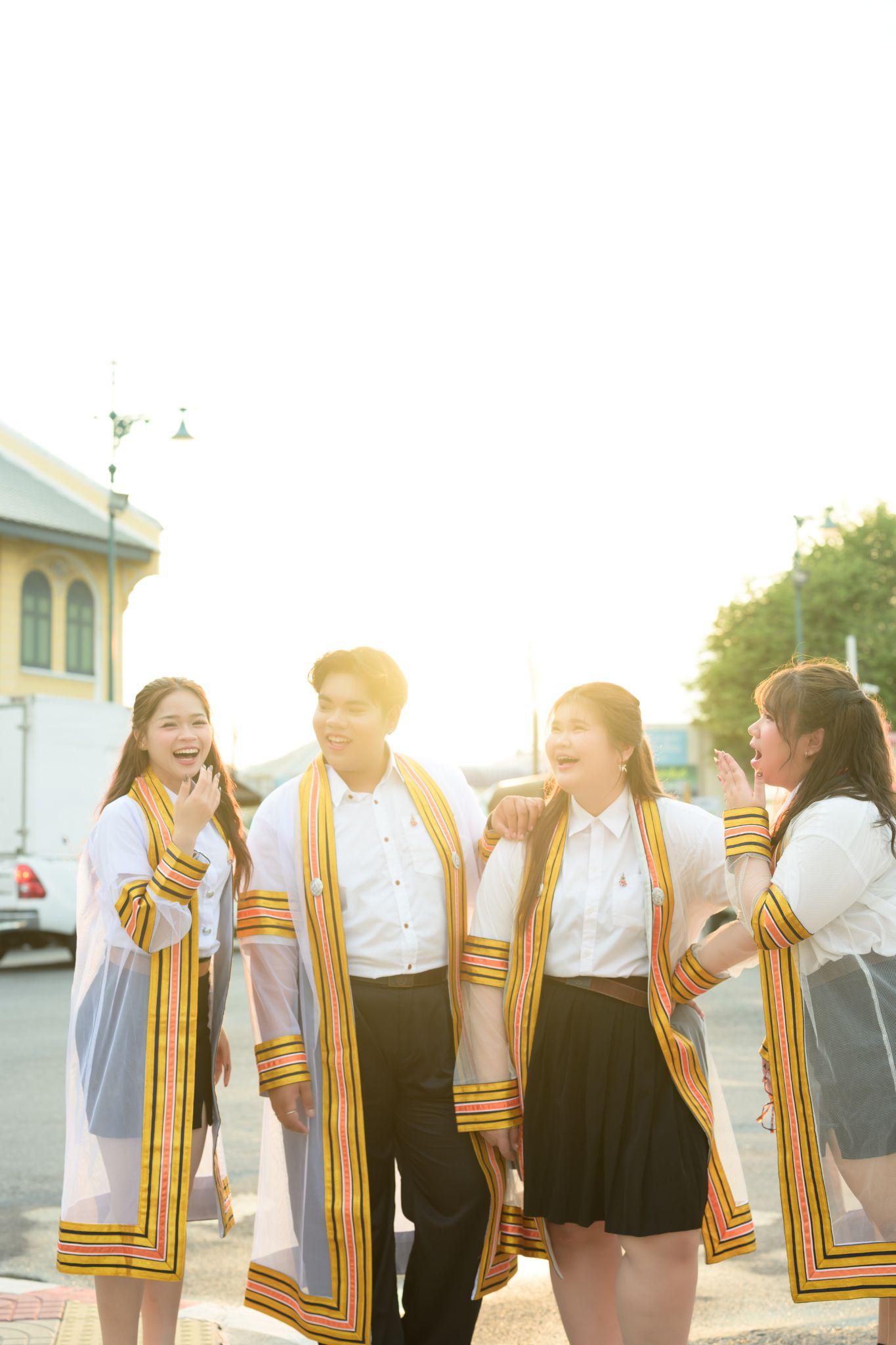 ผลงานรับปริญญา มหาวิทยาลัยราชภัฏสวนสุนันทา โดย 105.4Gallery ภาพที่ 2