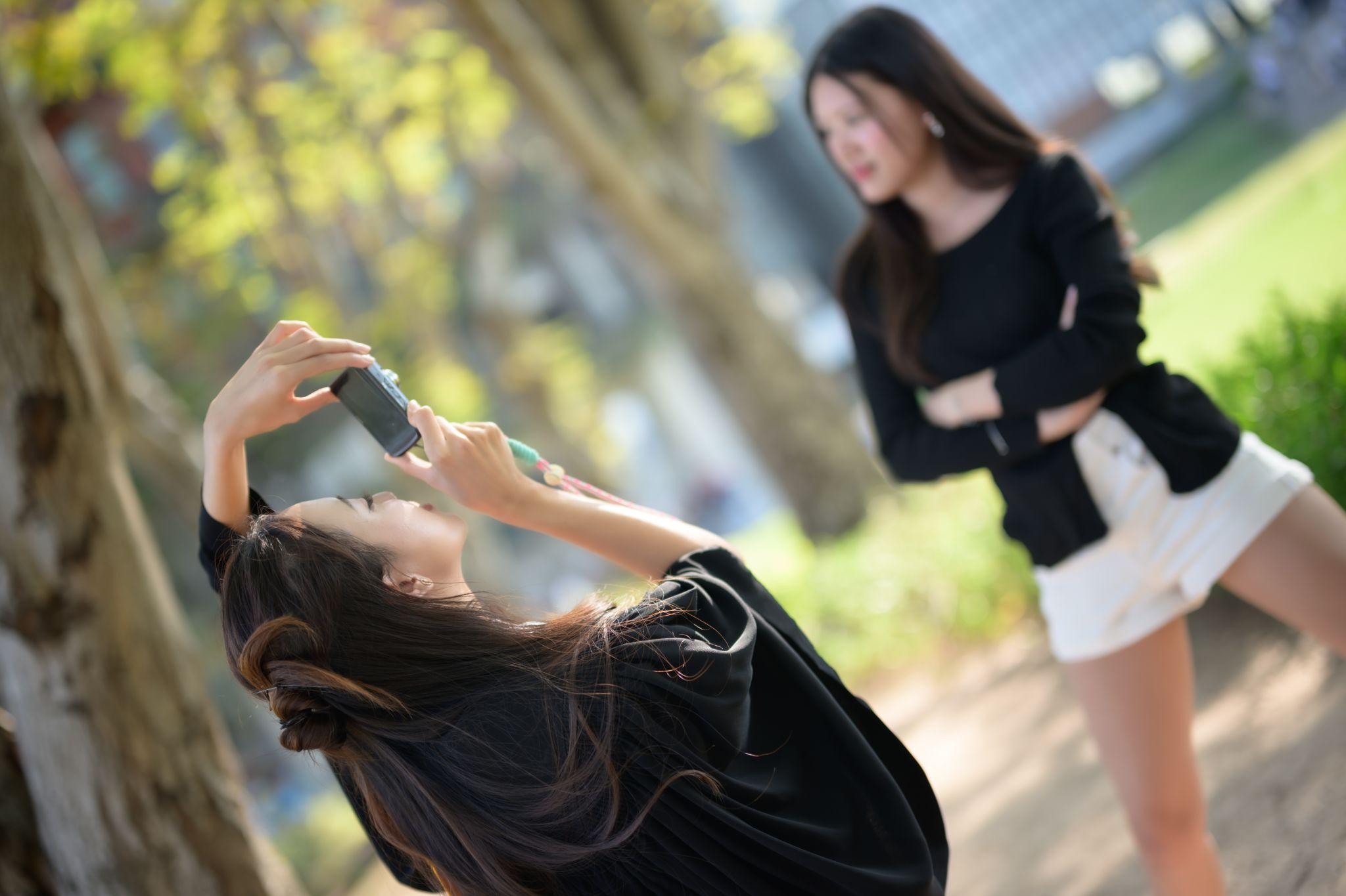 ผลงานรับปริญญา มหาวิทยาลัยธรรมศาสตร์ โดย 105.4Gallery ภาพที่ 8