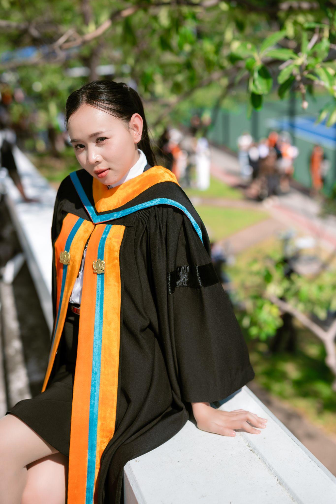 ผลงานรับปริญญา มหาวิทยาลัยเกษมบัณฑิต โดย 105.4Gallery ภาพที่ 20