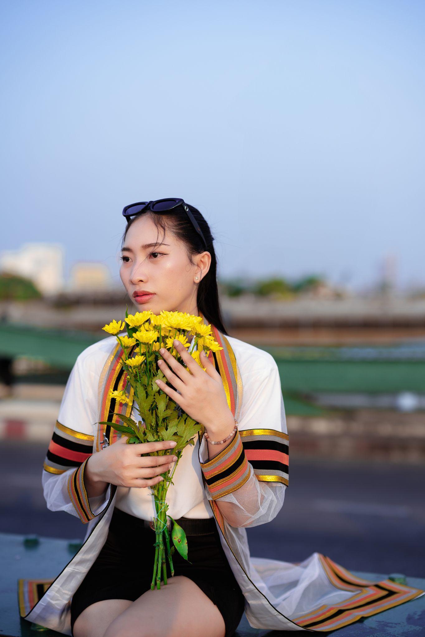 ผลงานรับปริญญา มหาวิทยาลัยนเรศวร โดย 105.4Gallery ภาพที่ 6