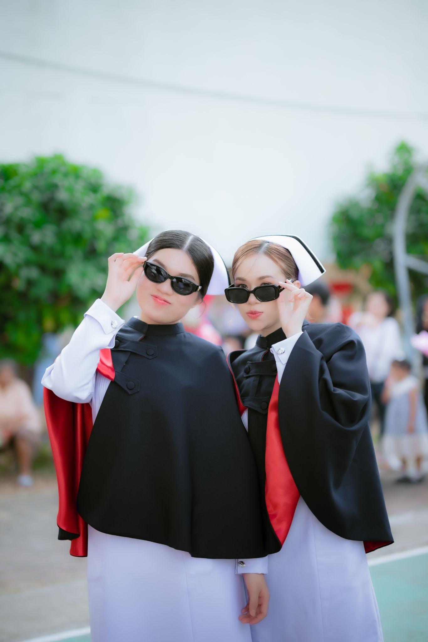 ผลงานรับปริญญา สถาบันพระบรมราชชนก โดย 105.4Gallery ภาพที่ 14