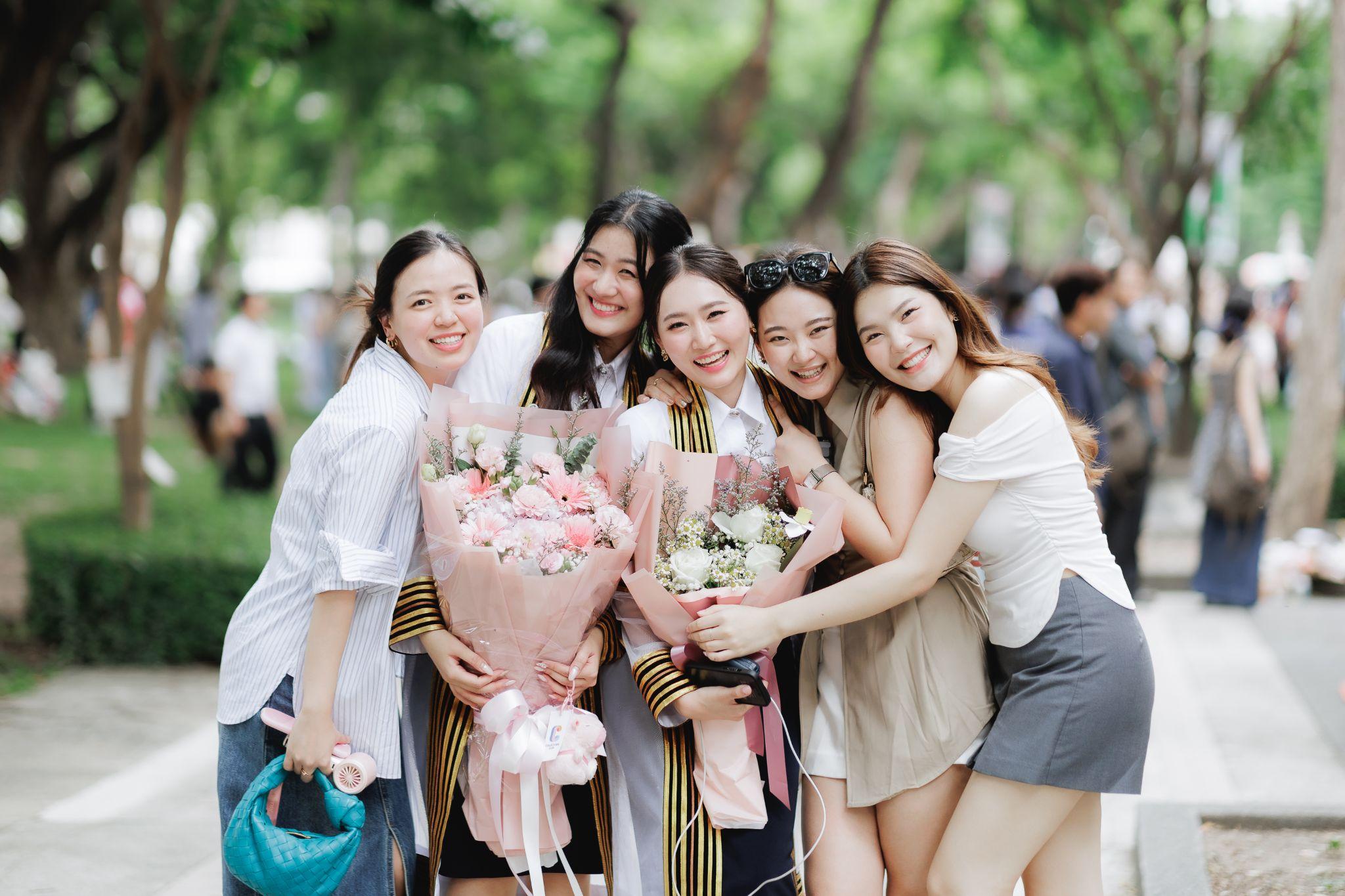 ผลงานรับปริญญา จุฬาลงกรณ์มหาวิทยาลัย โดย PureHeart Photo ภาพที่ 4