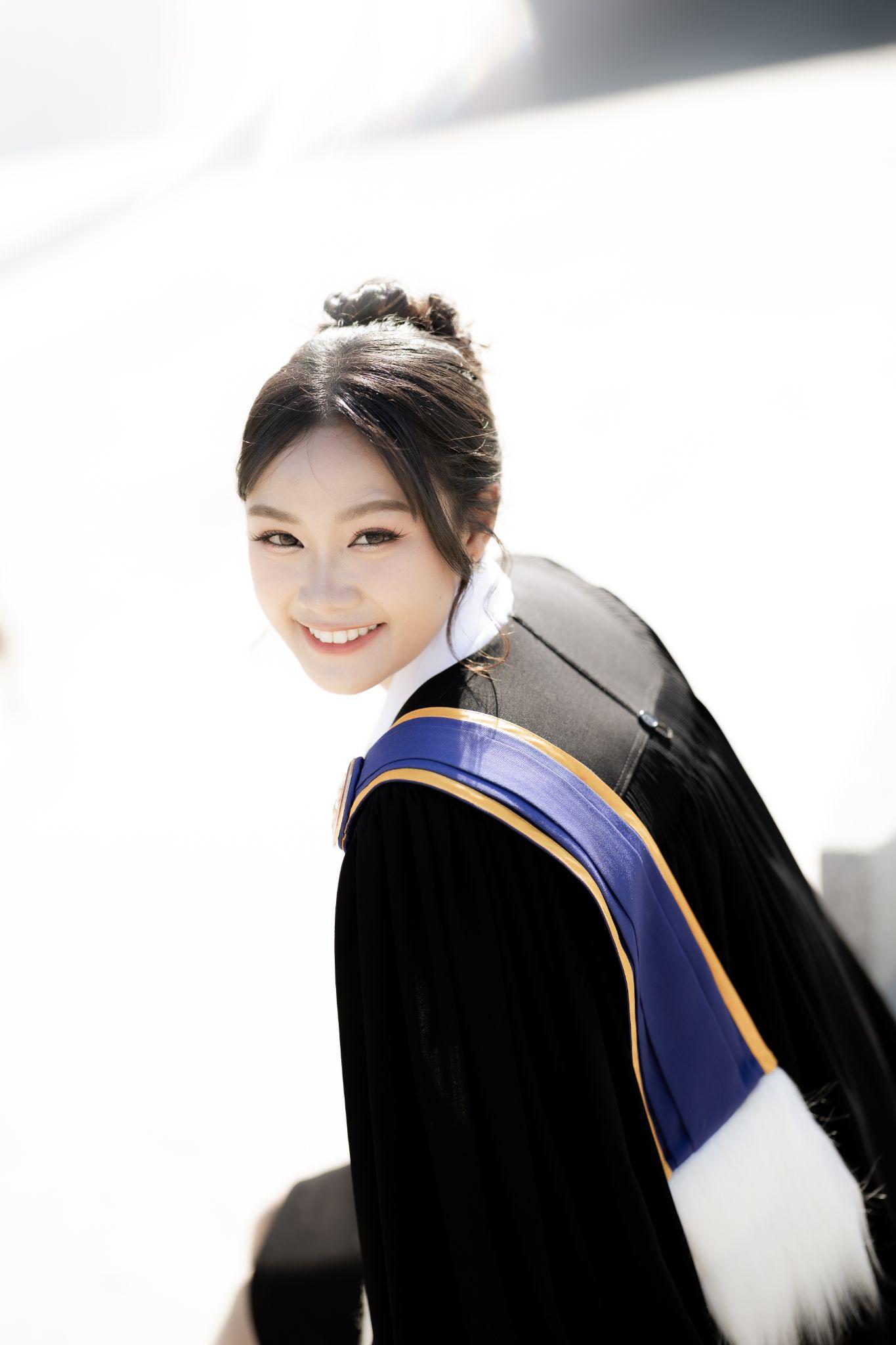 ผลงานรับปริญญา มหาวิทยาลัยธรรมศาสตร์ โดย PureHeart Photo ภาพที่ 9