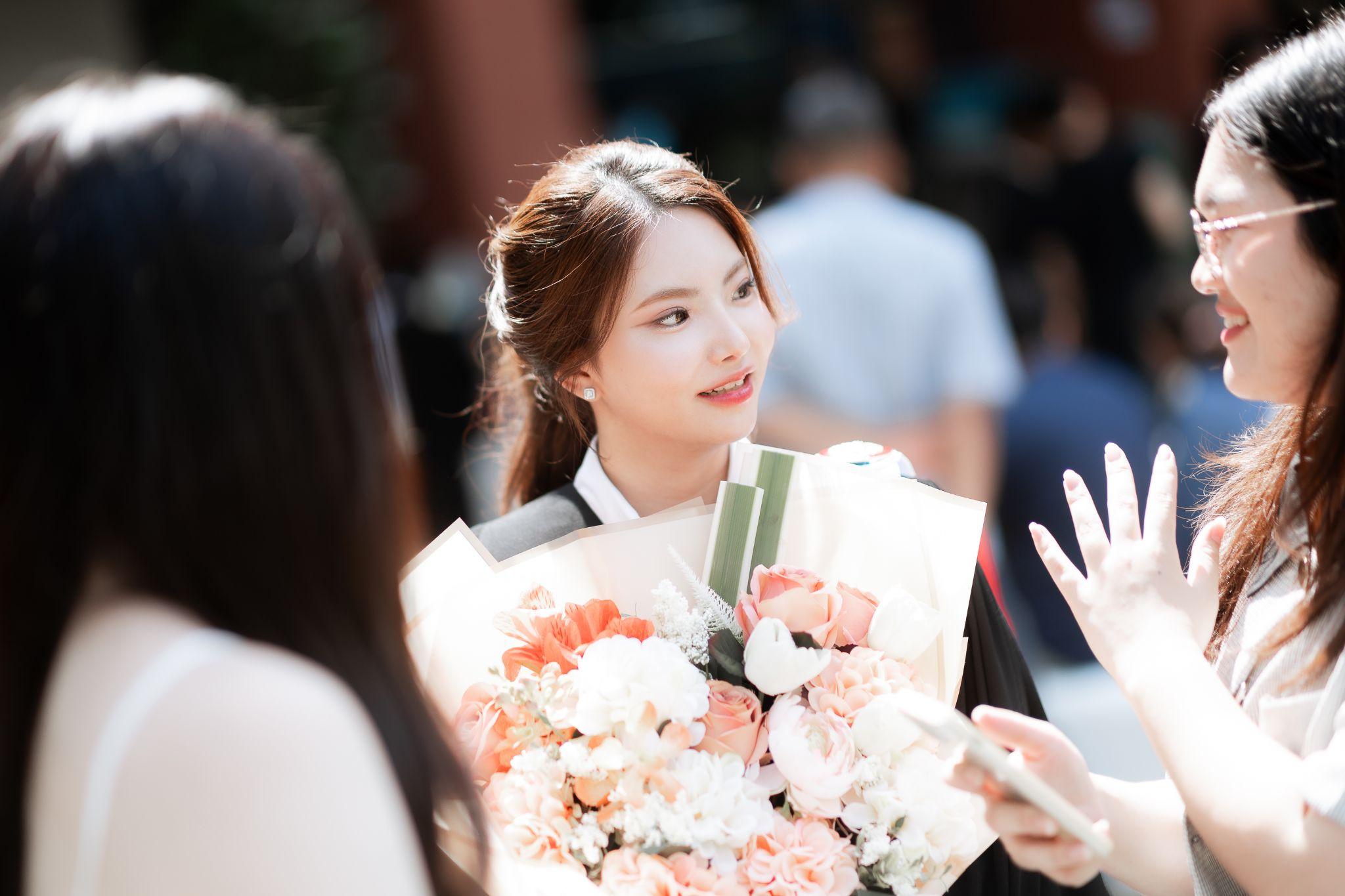 ผลงานรับปริญญา มหาวิทยาลัยธรรมศาสตร์ โดย PureHeart Photo ภาพที่ 15