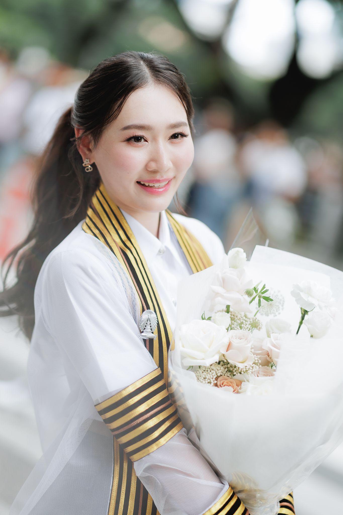 ผลงานรับปริญญา จุฬาลงกรณ์มหาวิทยาลัย โดย PureHeart Photo ภาพที่ 1