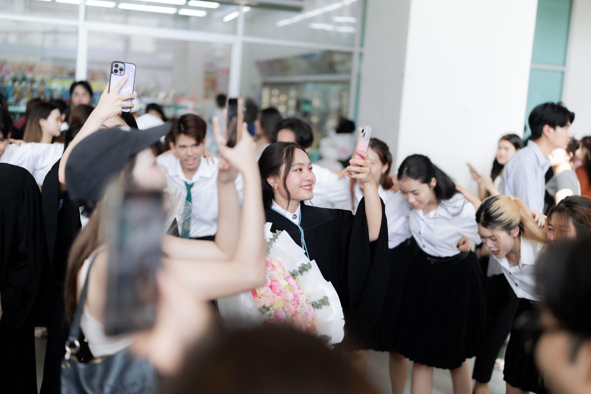 ผลงานรับปริญญา มหาวิทยาลัยเกษตรศาสตร์ โดย PureHeart Photo ภาพที่ 5