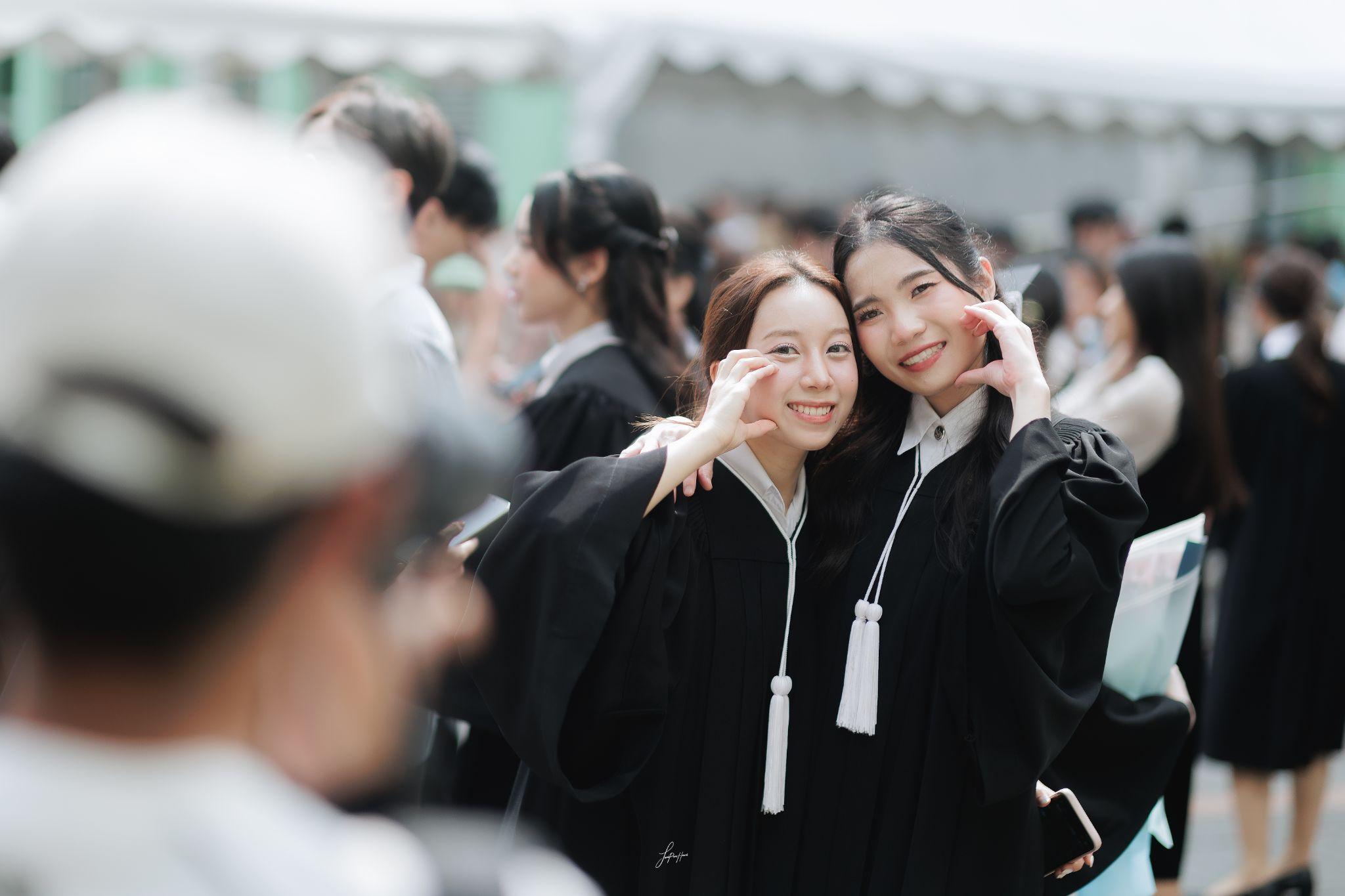 ผลงานรับปริญญา มหาวิทยาลัยเกษตรศาสตร์ โดย PureHeart Photo ภาพที่ 10
