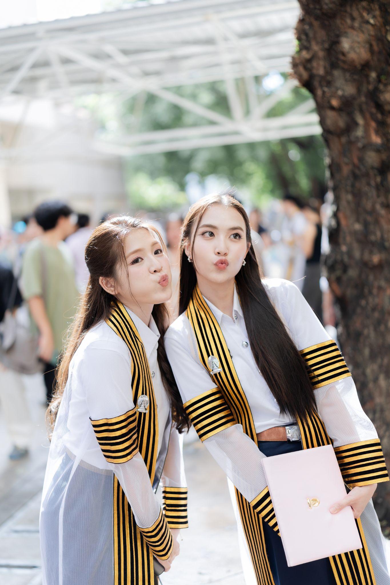 ผลงานรับปริญญา จุฬาลงกรณ์มหาวิทยาลัย โดย PureHeart Photo ภาพที่ 19