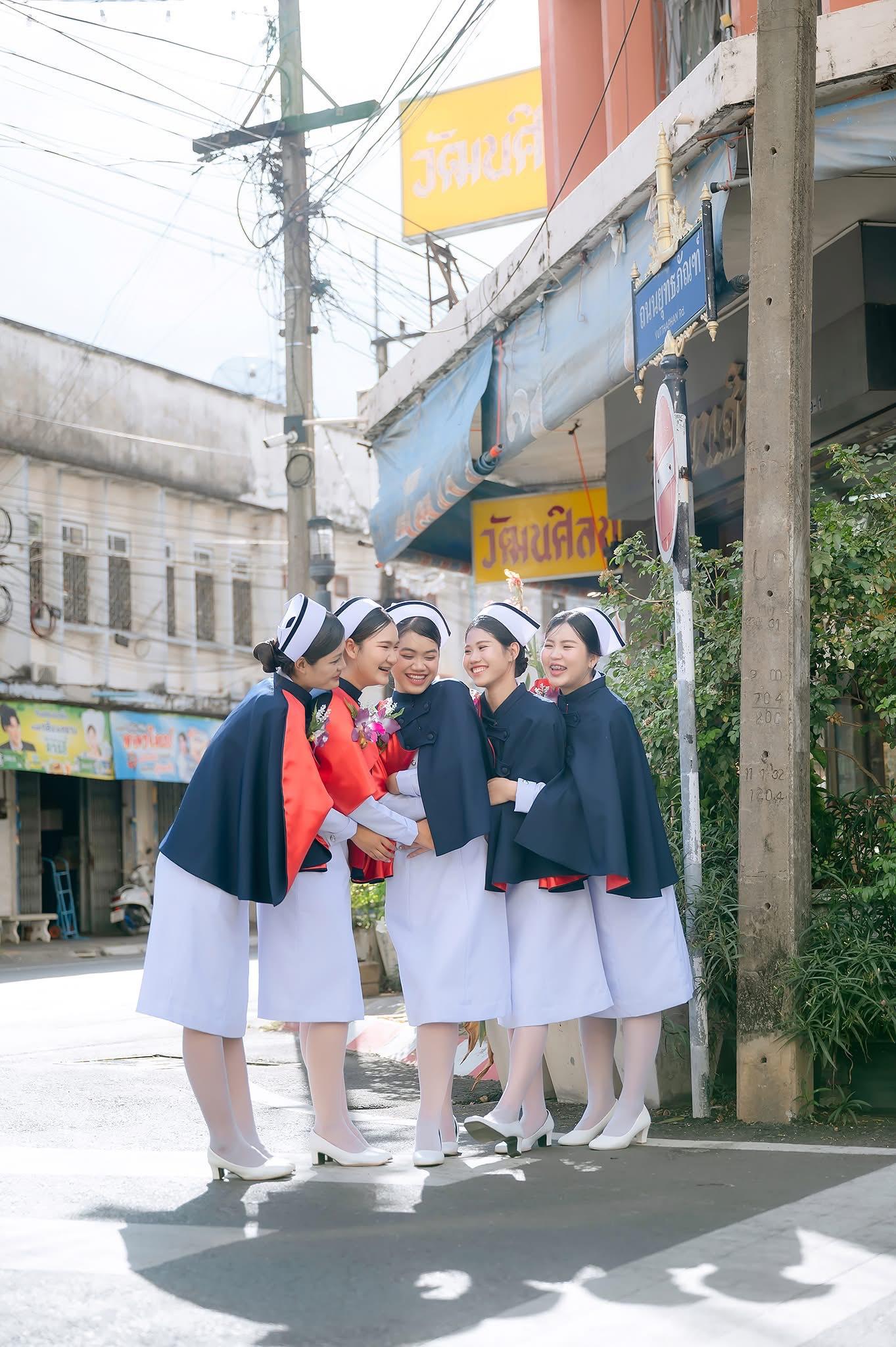 ผลงานรับปริญญา โดย Tarpixels ภาพที่ 7