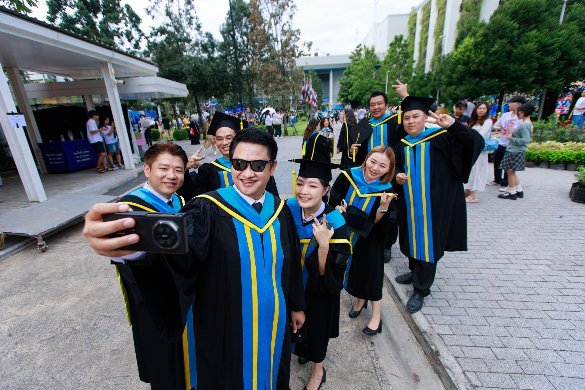 ผลงานรับปริญญา มหาวิทยาลัยหอการค้าไทย โดย Perper_Photographer ภาพที่ 1