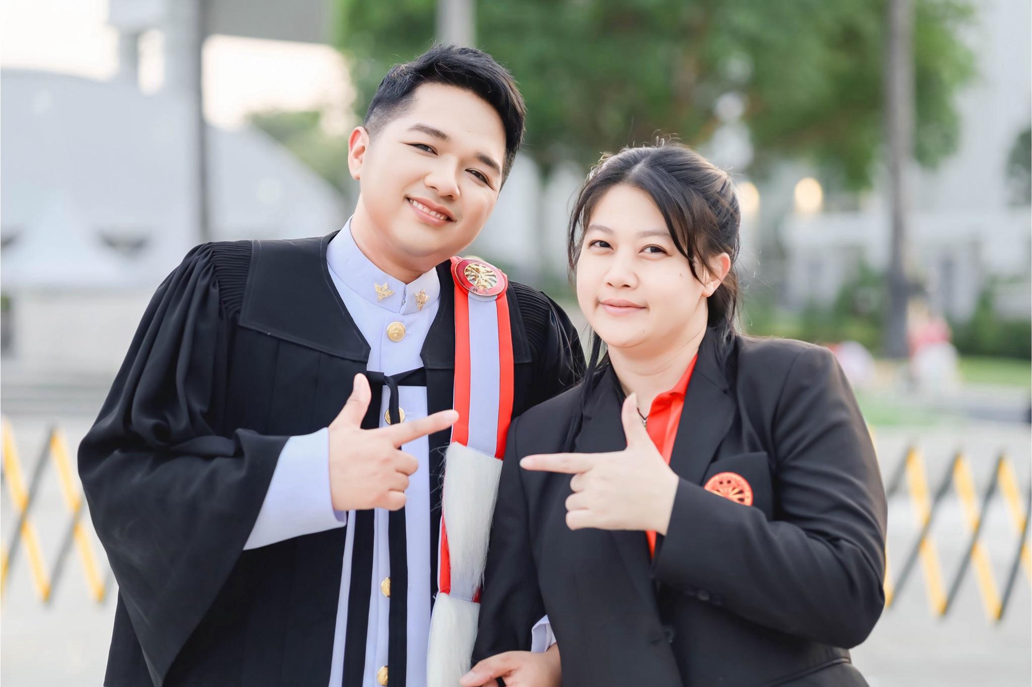 ผลงานรับปริญญา มหาวิทยาลัยธรรมศาสตร์ โดย Your memories ภาพที่ 18