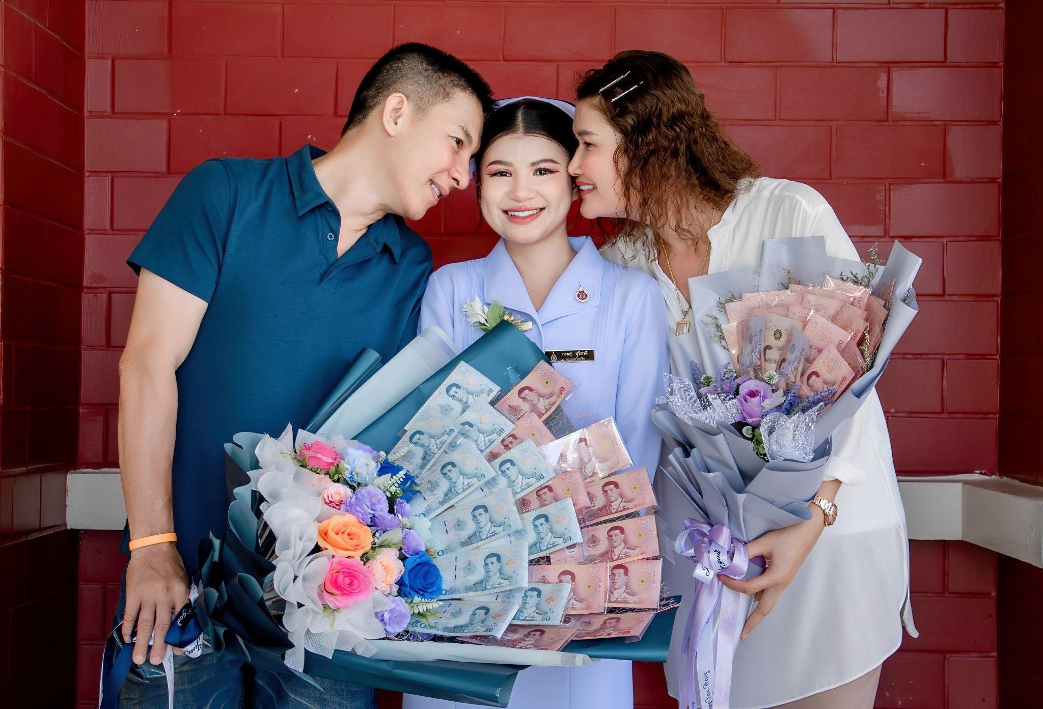 ผลงานรับปริญญา มหาวิทยาลัยวลัยลักษณ์ โดย Your memories ภาพที่ 19