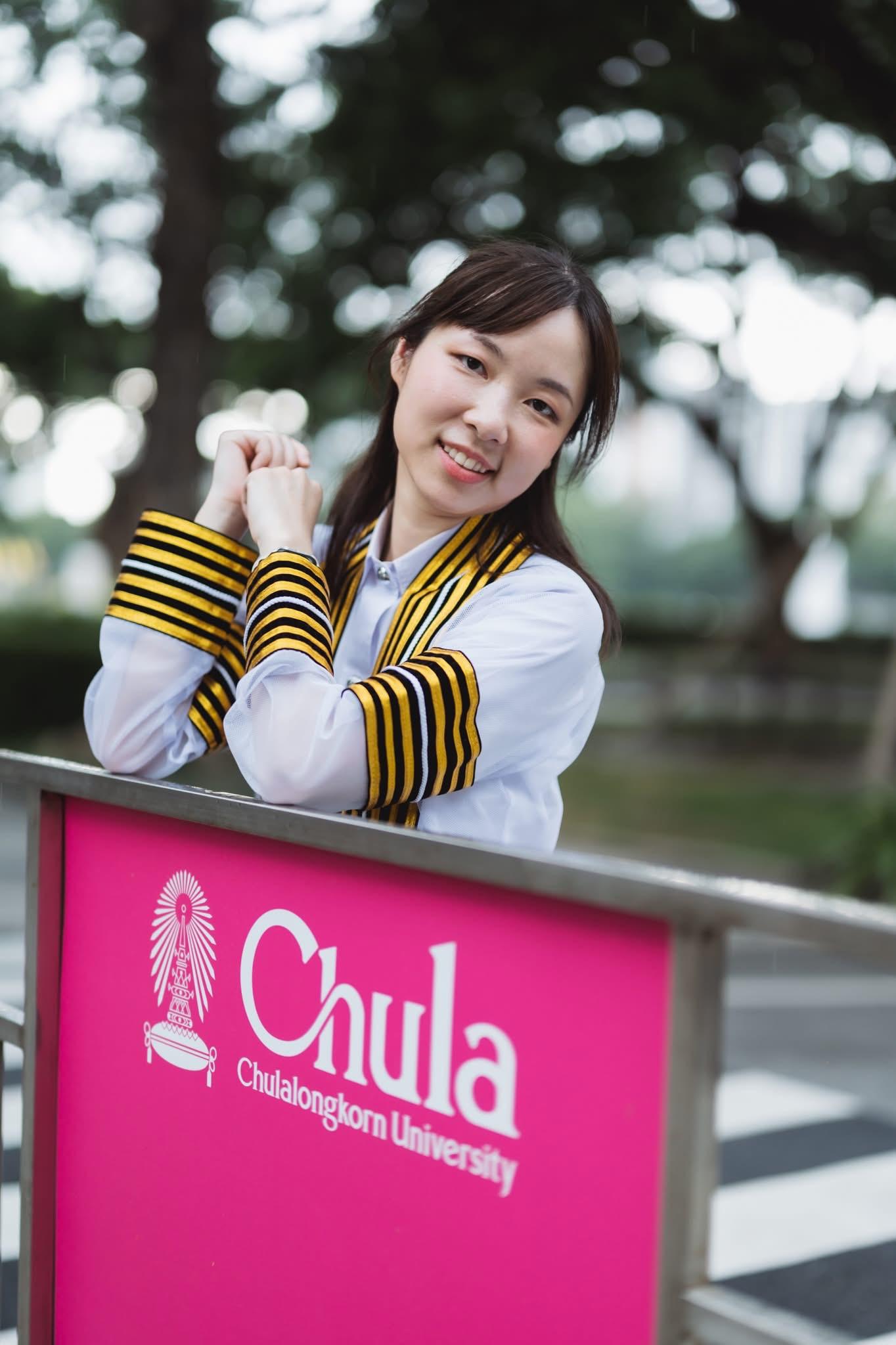 ผลงานรับปริญญา จุฬาลงกรณ์มหาวิทยาลัย โดย GarMoPixs ภาพที่ 2