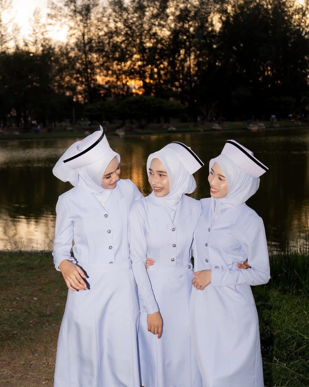 ผลงานรับปริญญา วิทยาลัยพยาบาลบรมราชชนนี โดย BigPhoto ภาพที่ 2