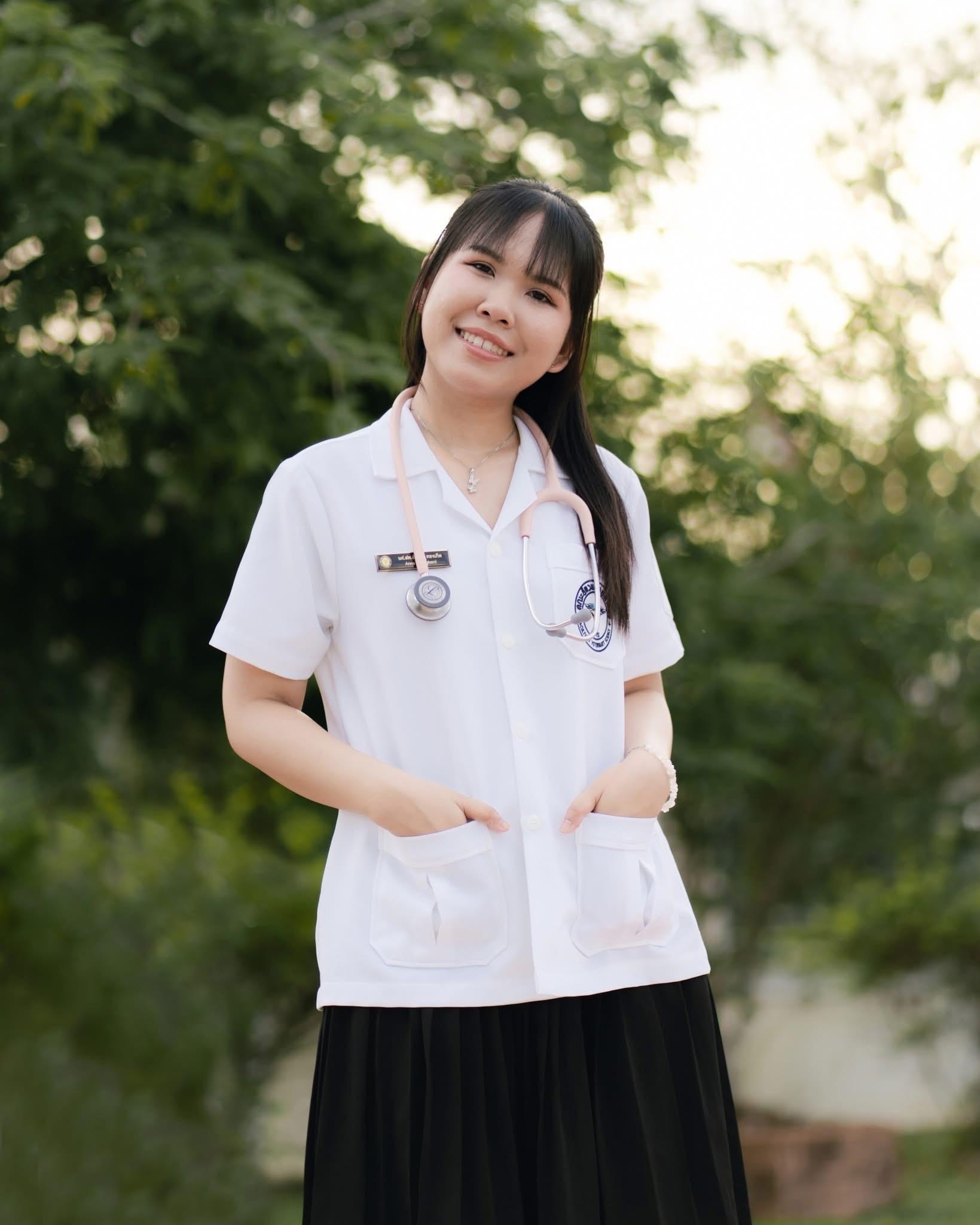 ผลงานรับปริญญา มหาวิทยาลัยเทคโนโลยีราชมงคลศรีวิชัย โดย BigPhoto ภาพที่ 1