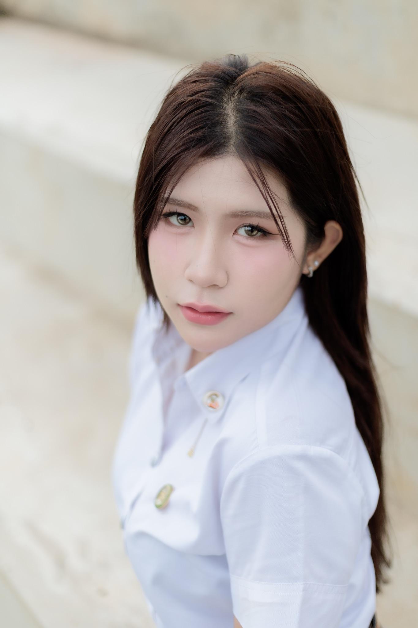 ผลงานรับปริญญา มหาวิทยาลัยราชภัฏพิบูลสงคราม โดย 13JUNE ภาพที่ 1
