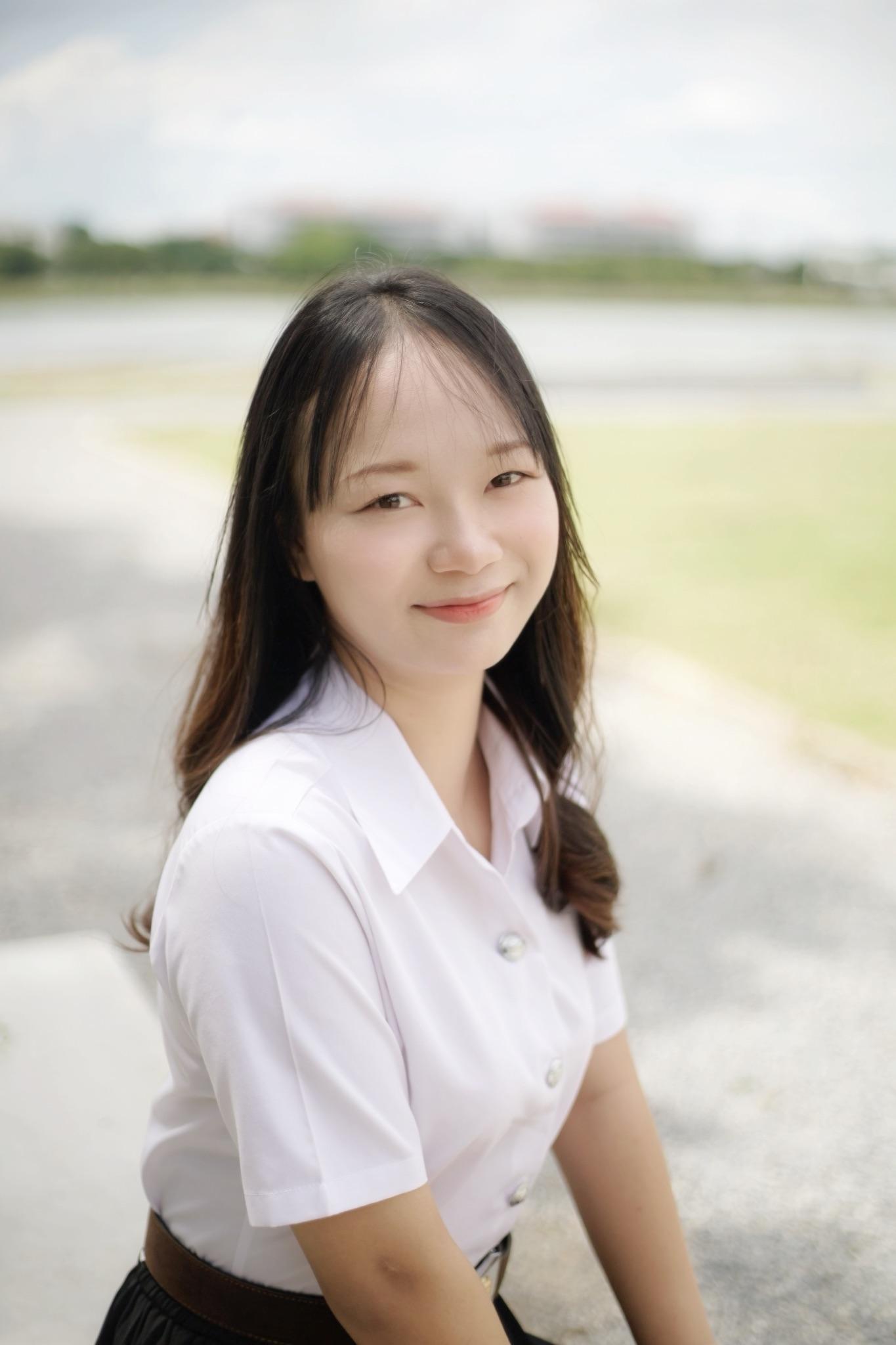 ผลงานรับปริญญา มหาวิทยาลัยนเรศวร โดย 13JUNE ภาพที่ 1