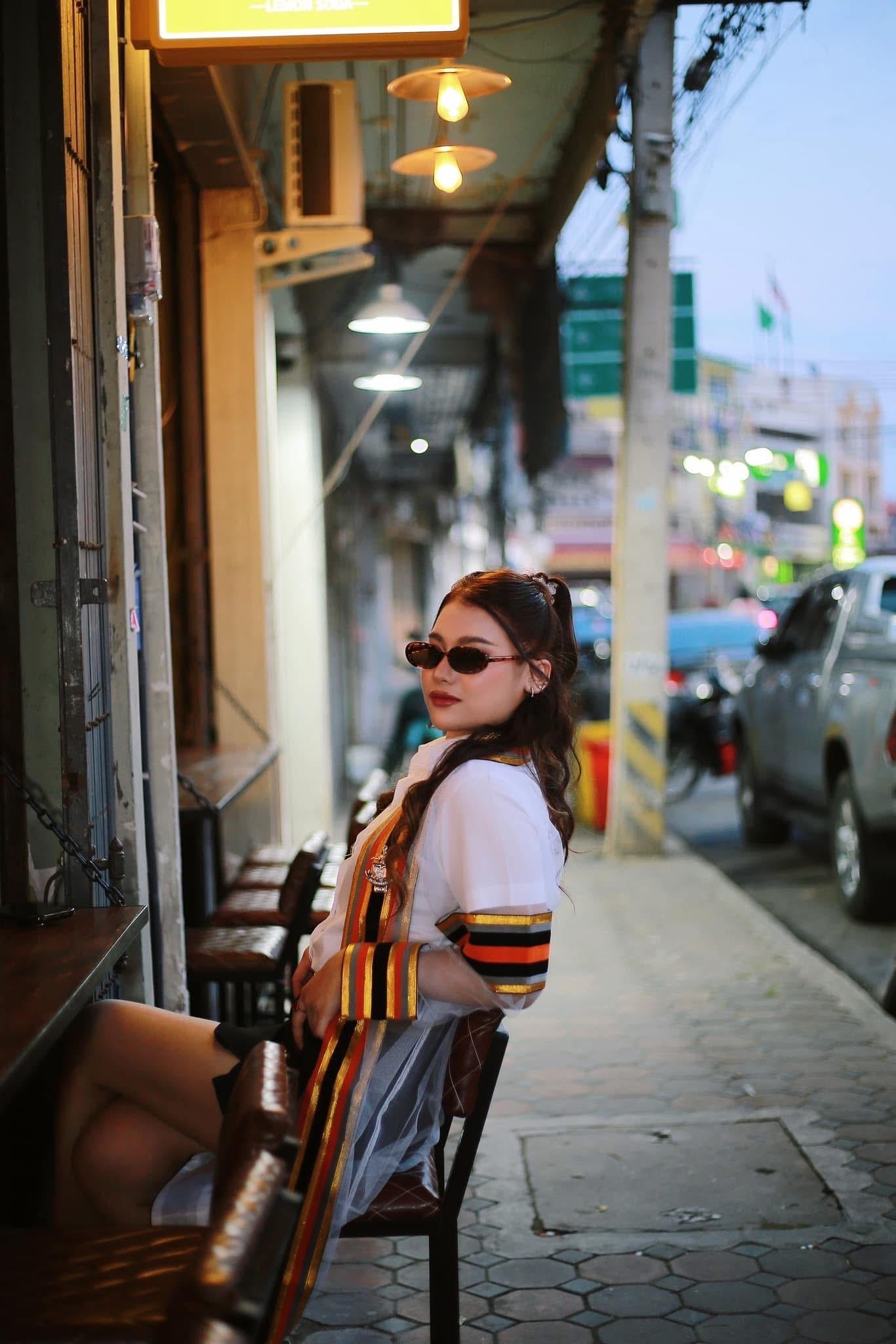 ผลงานรับปริญญา มหาวิทยาลัยนเรศวร โดย 13JUNE ภาพที่ 1