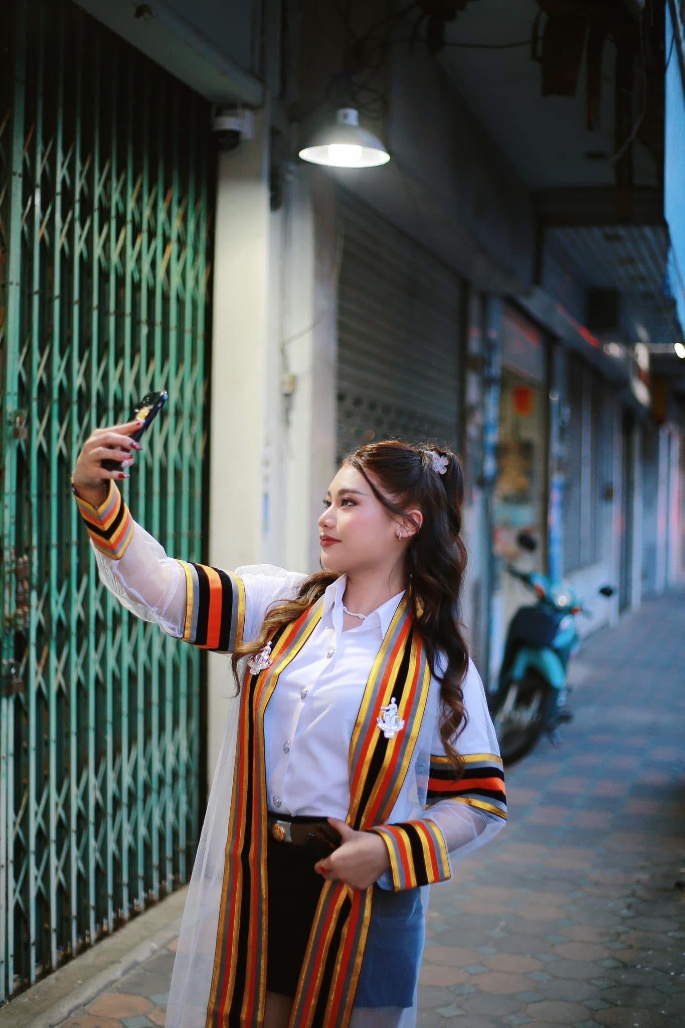 ผลงานรับปริญญา มหาวิทยาลัยนเรศวร โดย 13JUNE ภาพที่ 5