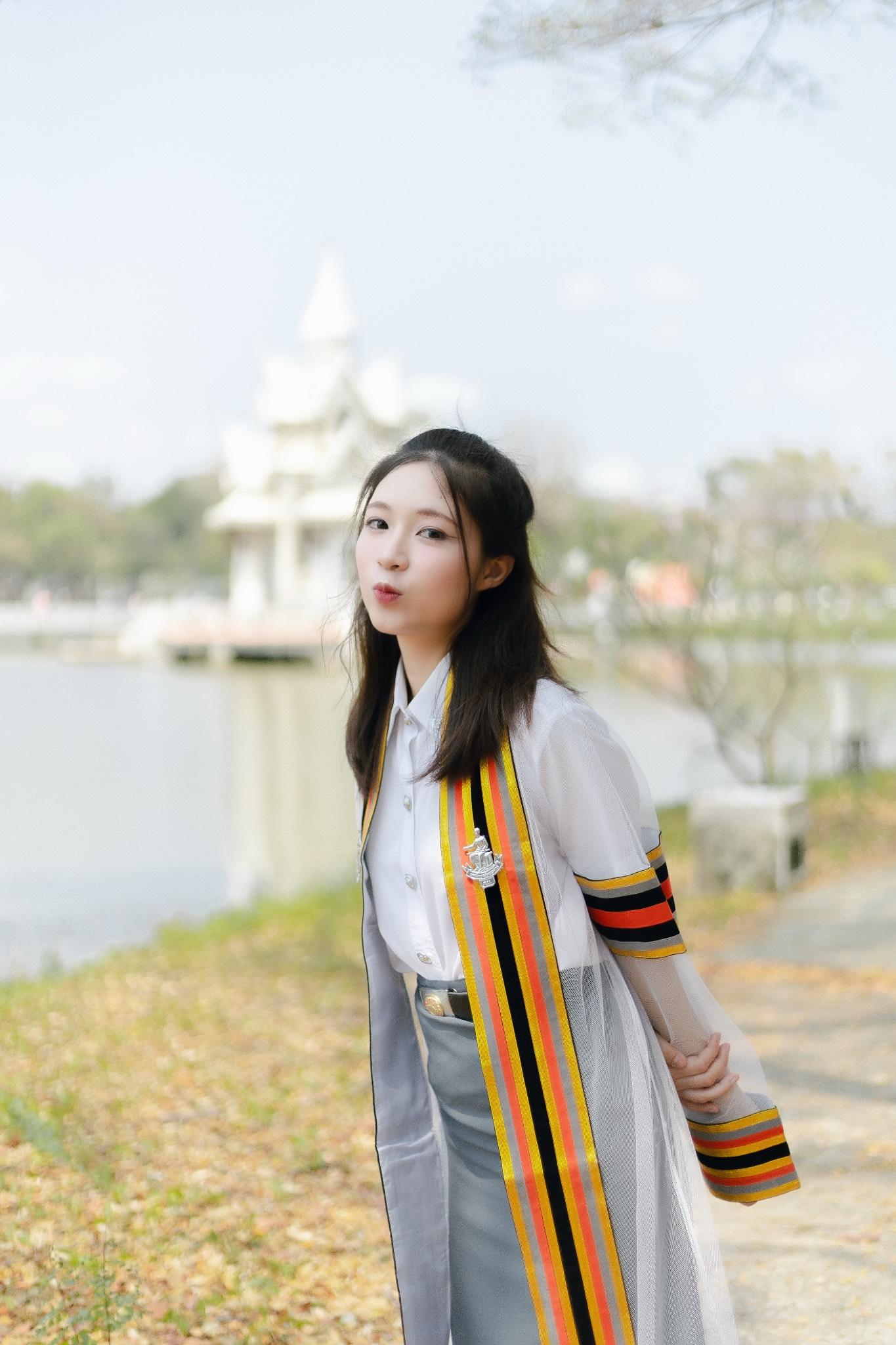 ผลงานรับปริญญา มหาวิทยาลัยนเรศวร โดย 13JUNE ภาพที่ 5