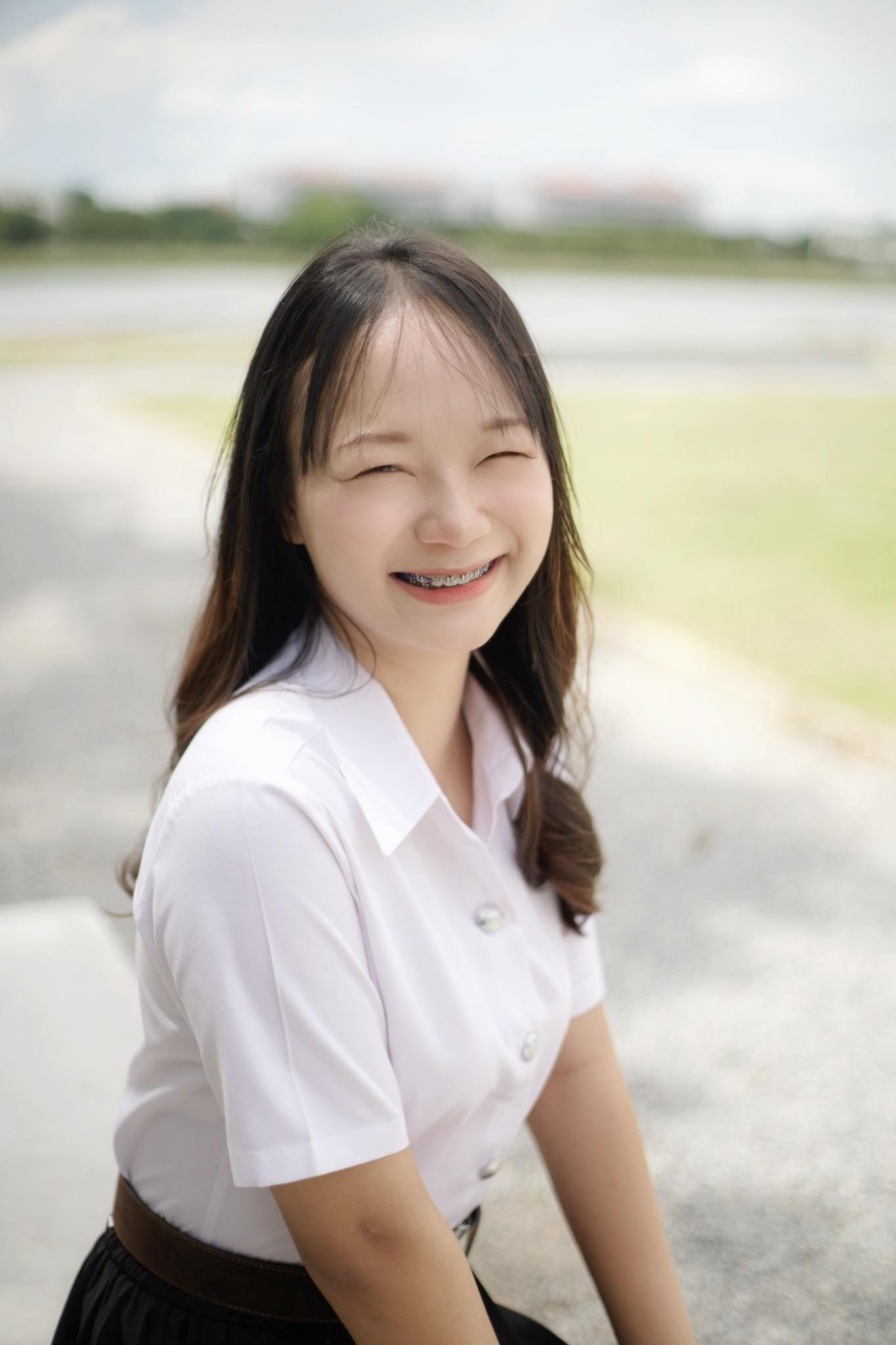 ผลงานรับปริญญา มหาวิทยาลัยนเรศวร โดย 13JUNE ภาพที่ 2