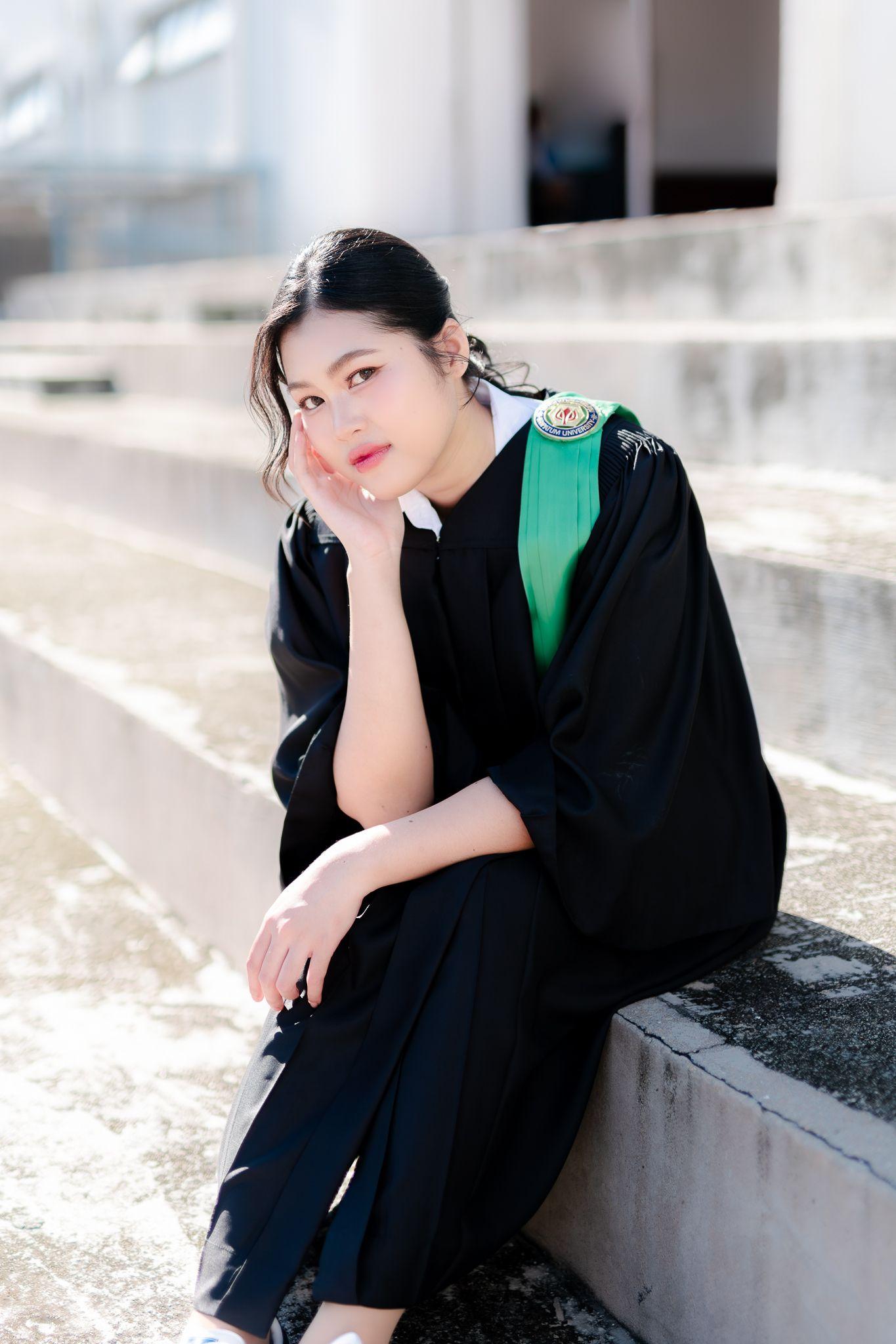 ผลงานรับปริญญา โดย Araya2002 ภาพที่ 6