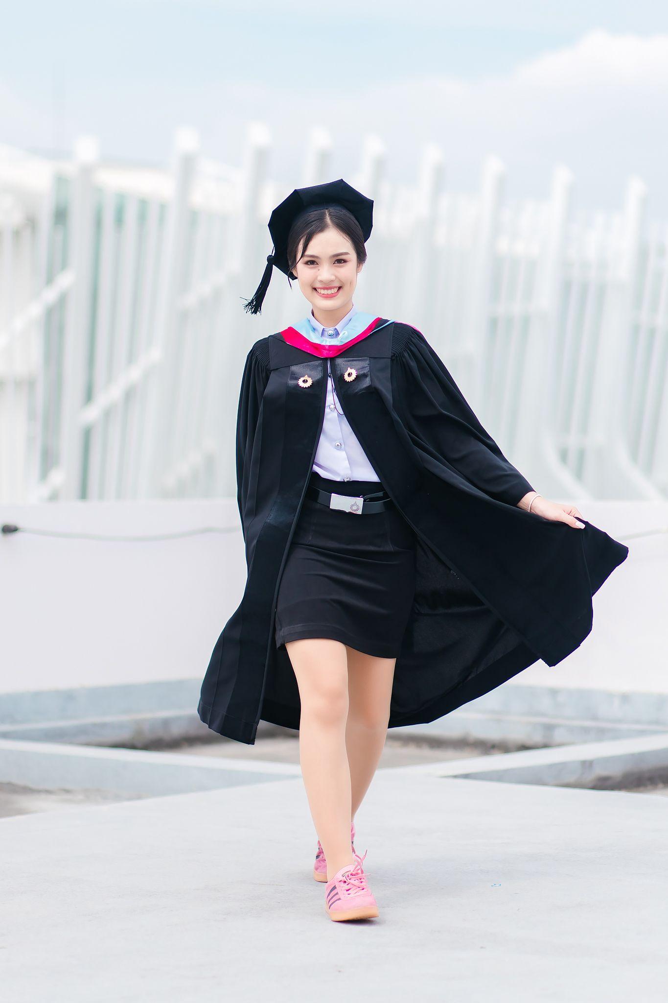 ผลงานรับปริญญา มหาวิทยาลัยรังสิต โดย StrawberryBoy_Photo ภาพที่ 4