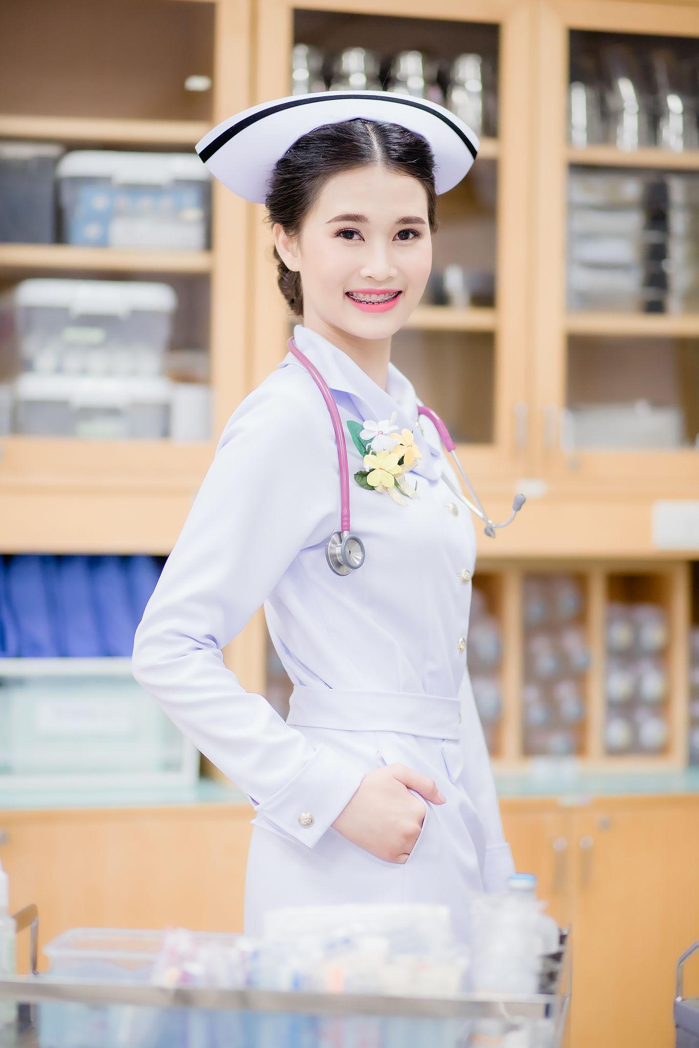 ผลงานรับปริญญา มหาวิทยาลัยสวนดุสิต โดย StrawberryBoy_Photo ภาพที่ 6