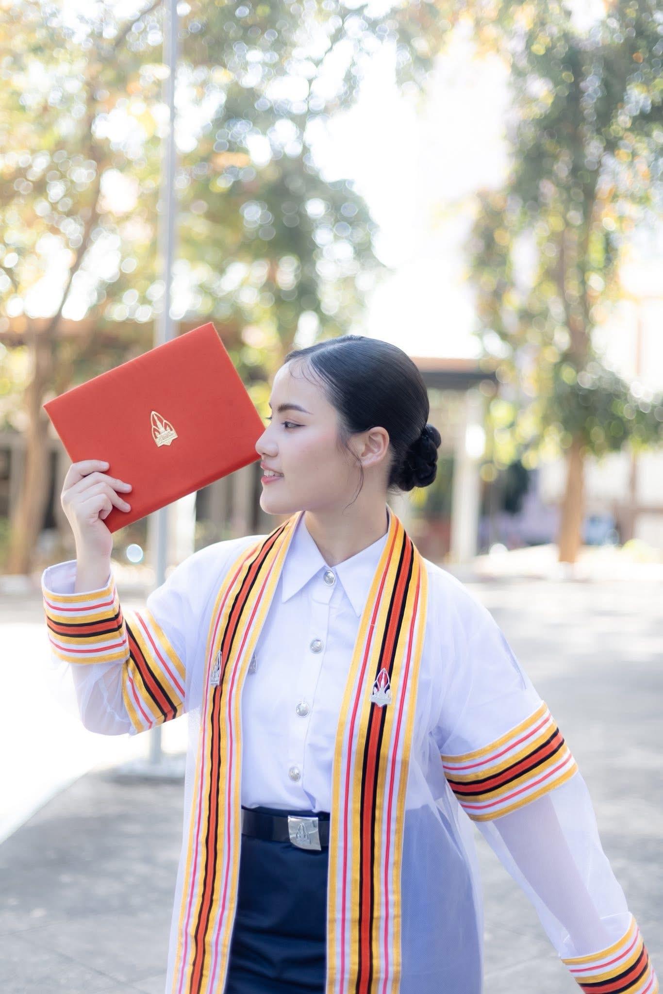 ผลงานรับปริญญา มหาวิทยาลัยขอนแก่น โดย Tawan ภาพที่ 13