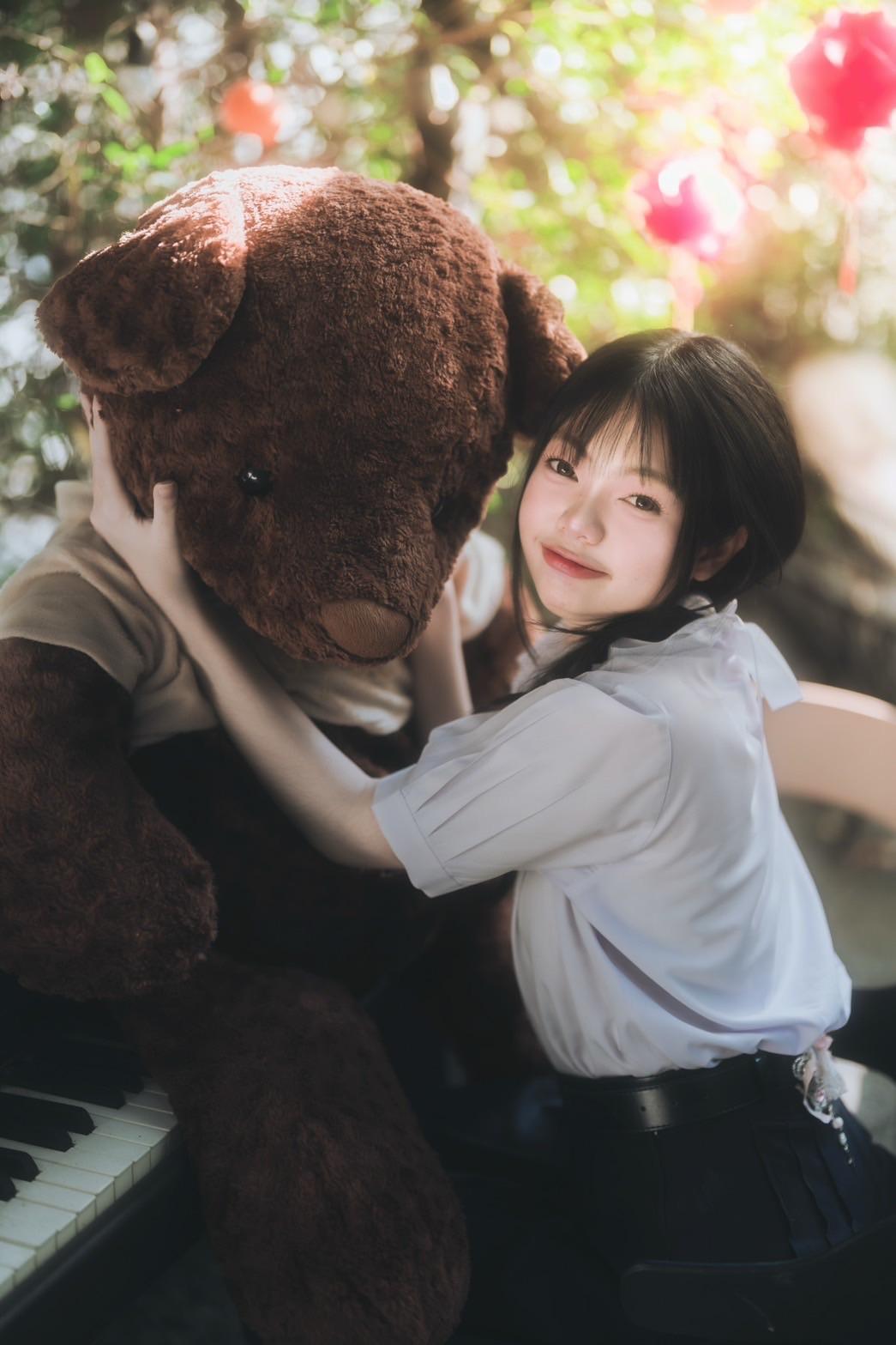 ผลงานรับปริญญา มหาวิทยาลัยเชียงใหม่ โดย ก็อกน้ำ ภาพที่ 3
