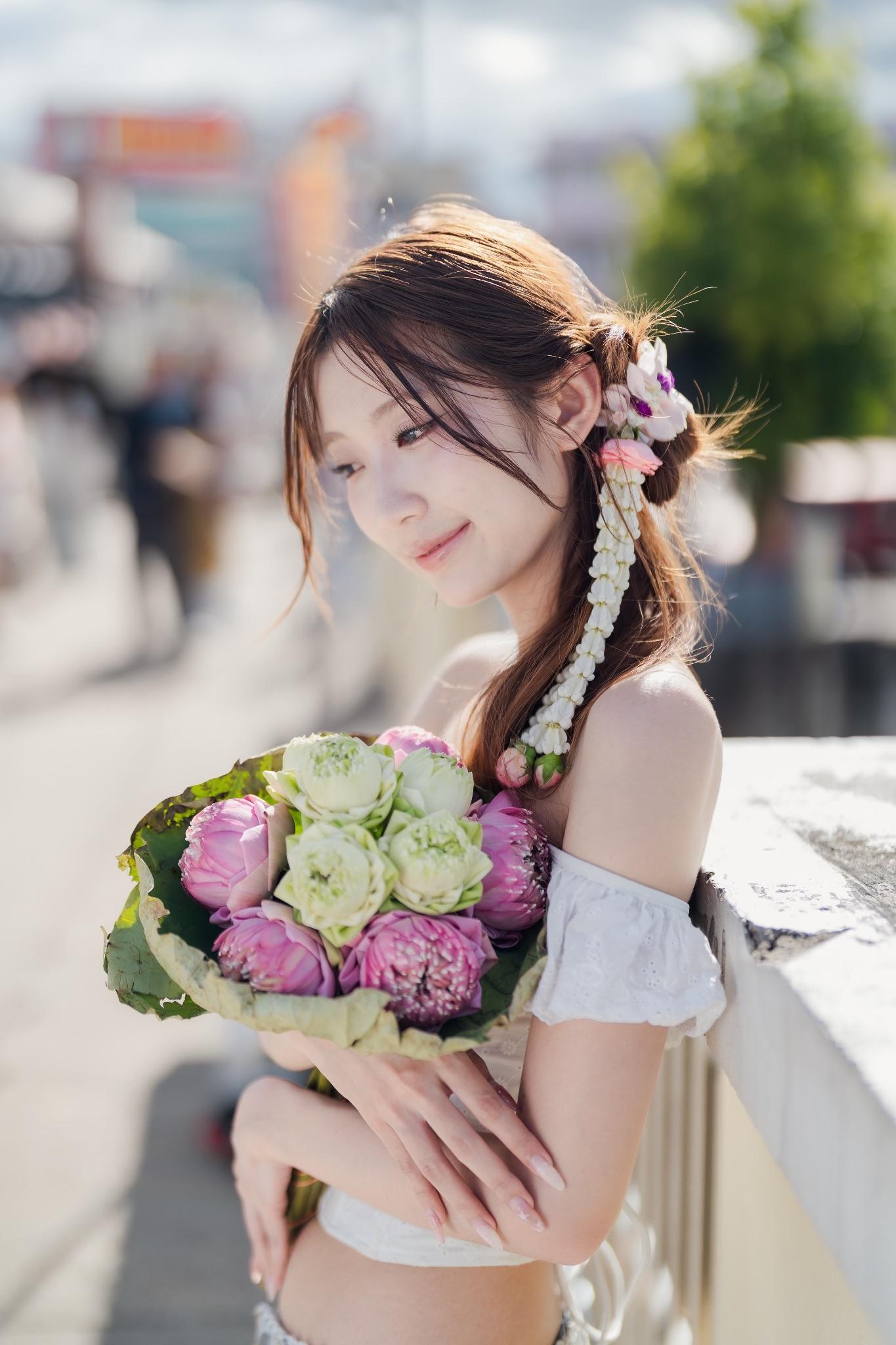 ผลงานรับปริญญา มหาวิทยาลัยเชียงใหม่ โดย ก็อกน้ำ ภาพที่ 4