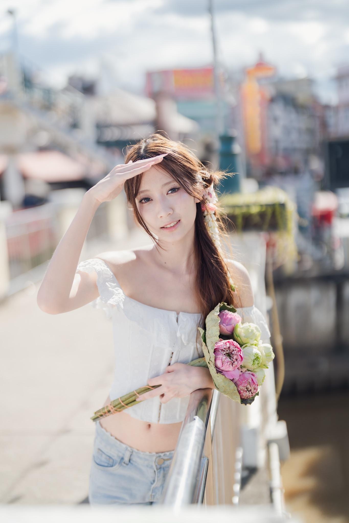 ผลงานรับปริญญา มหาวิทยาลัยเชียงใหม่ โดย ก็อกน้ำ ภาพที่ 2