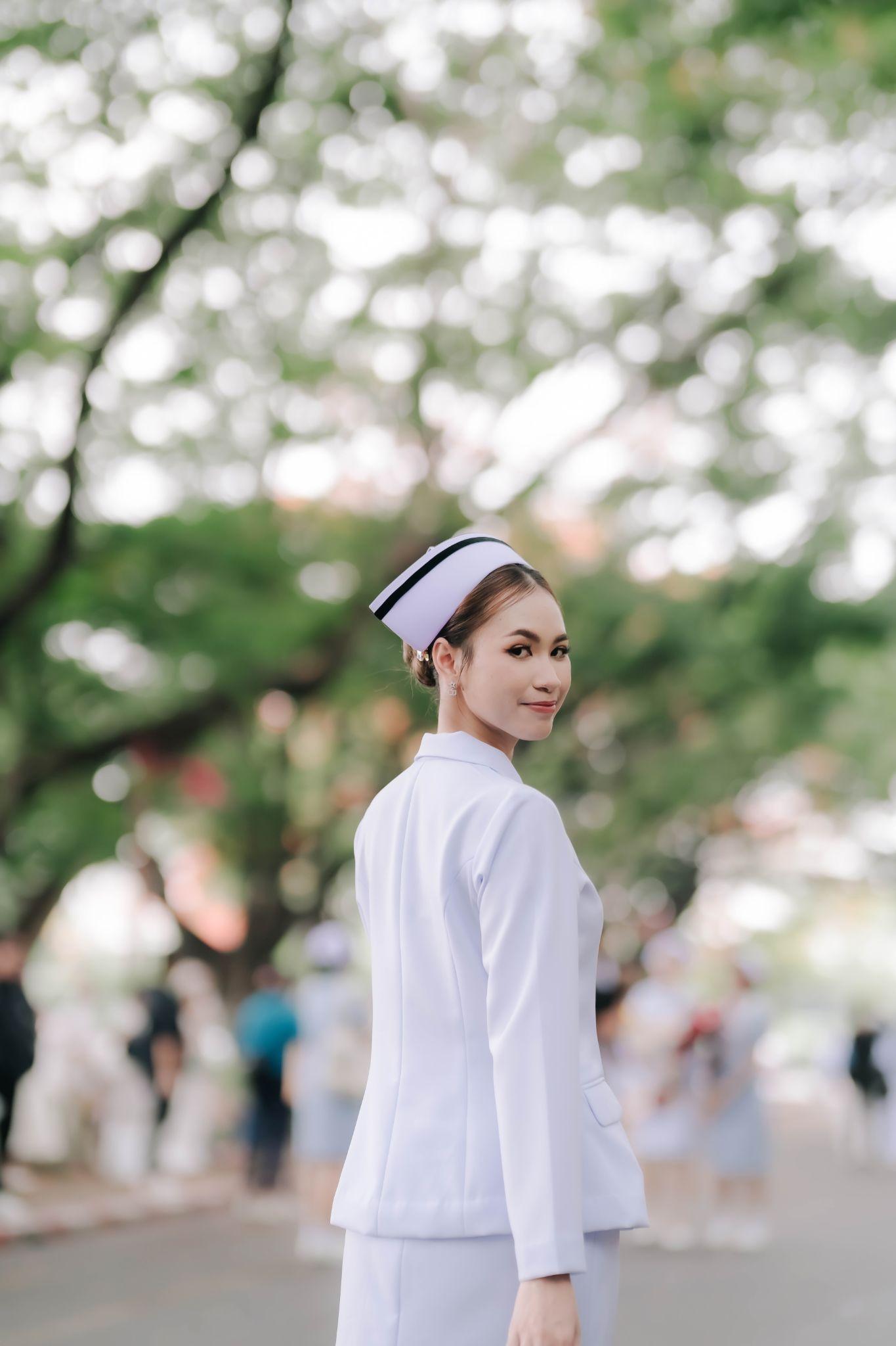 ผลงานรับปริญญา โดย Te-A-Si ภาพที่ 4