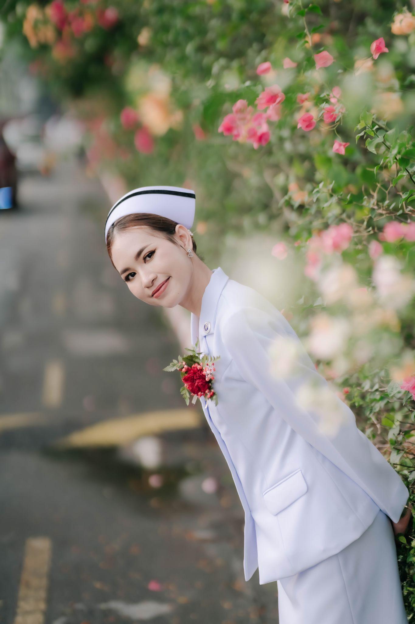 ผลงานรับปริญญา โดย Te-A-Si ภาพที่ 6