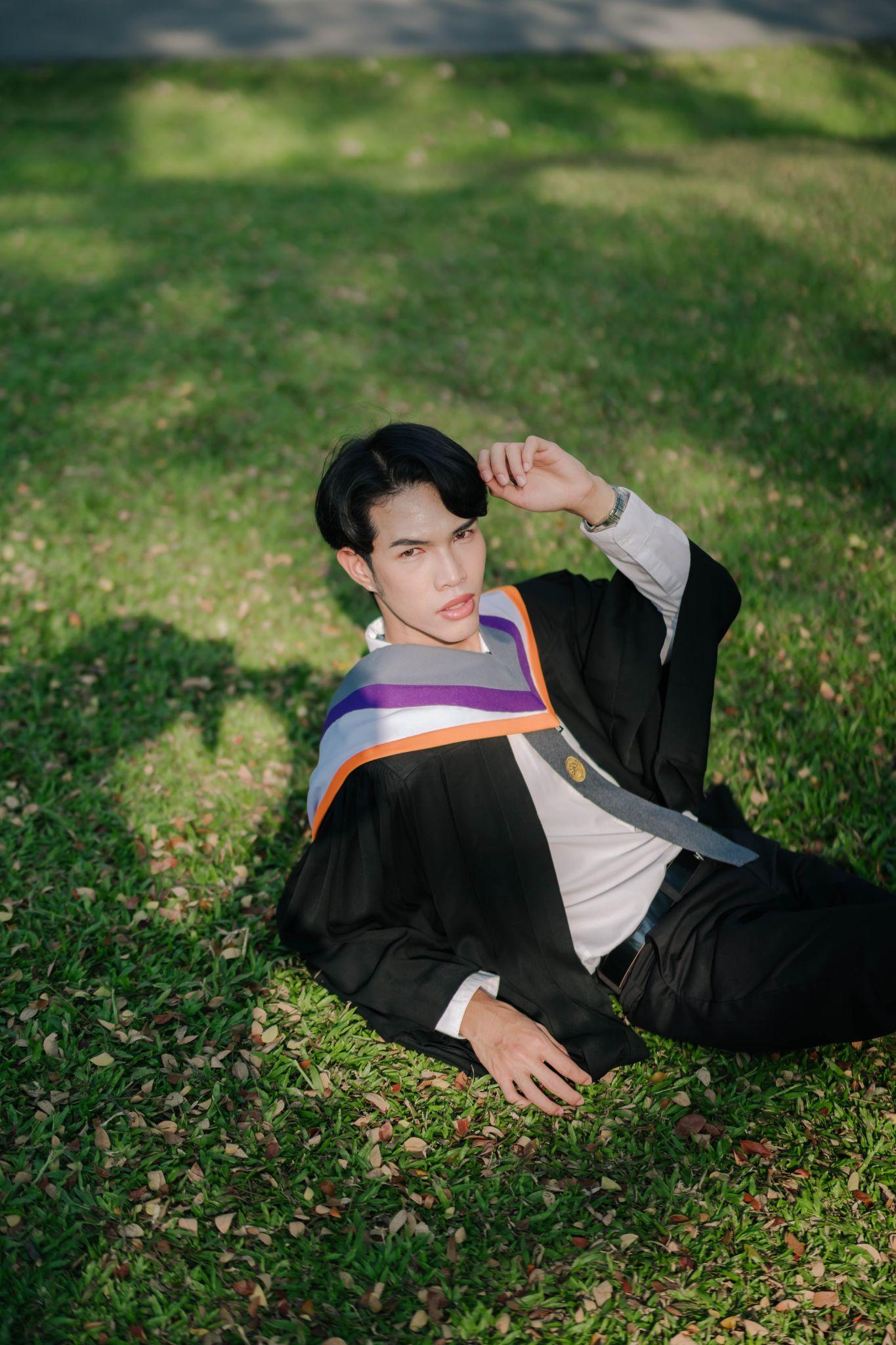 ผลงานรับปริญญา โดย Te-A-Si ภาพที่ 3