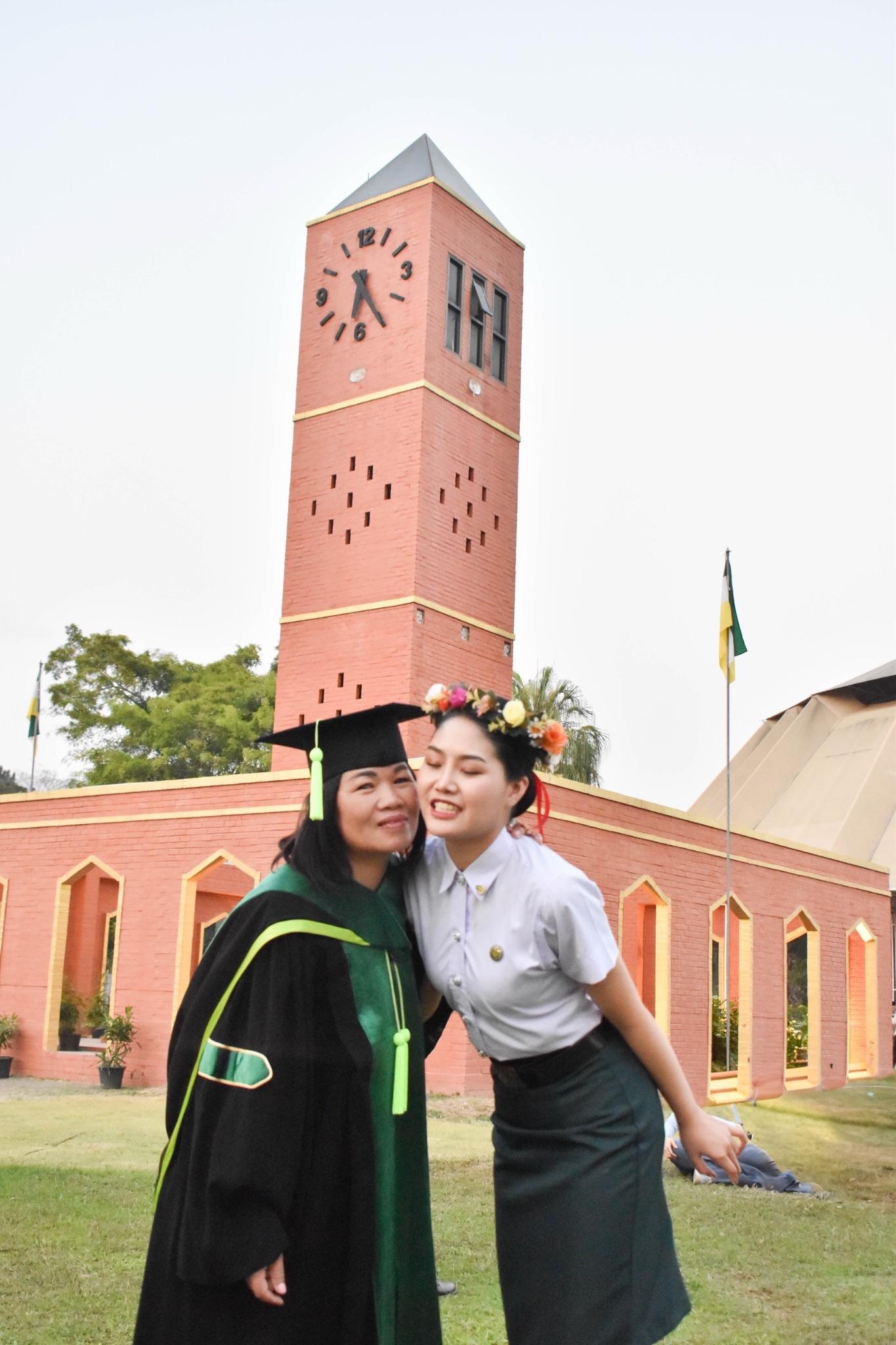 ผลงานรับปริญญา โดย jjaa.pnp ภาพที่ 4