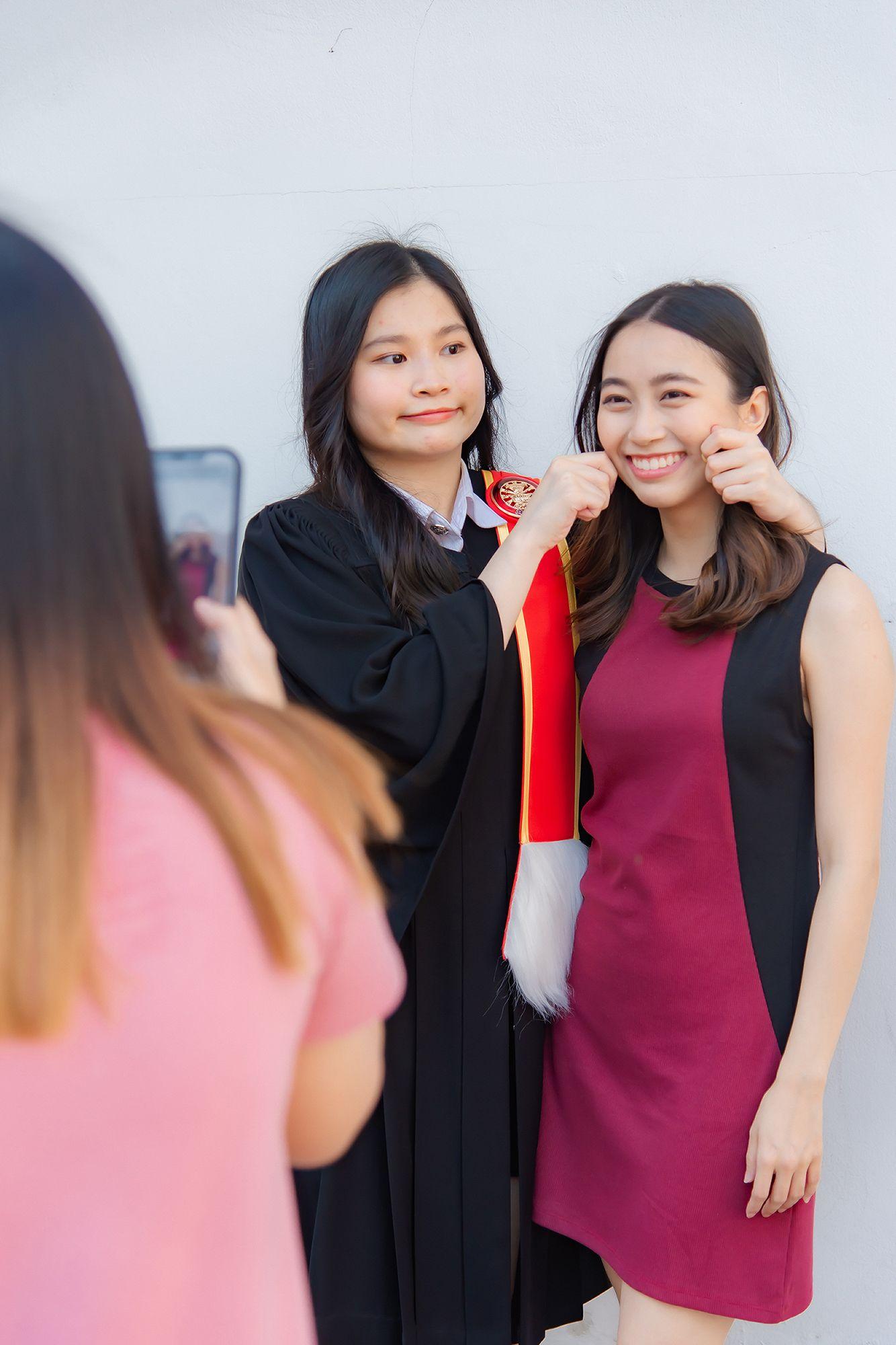 ผลงานรับปริญญา มหาวิทยาลัยธรรมศาสตร์ โดย KKungPhotoGraphy ภาพที่ 18