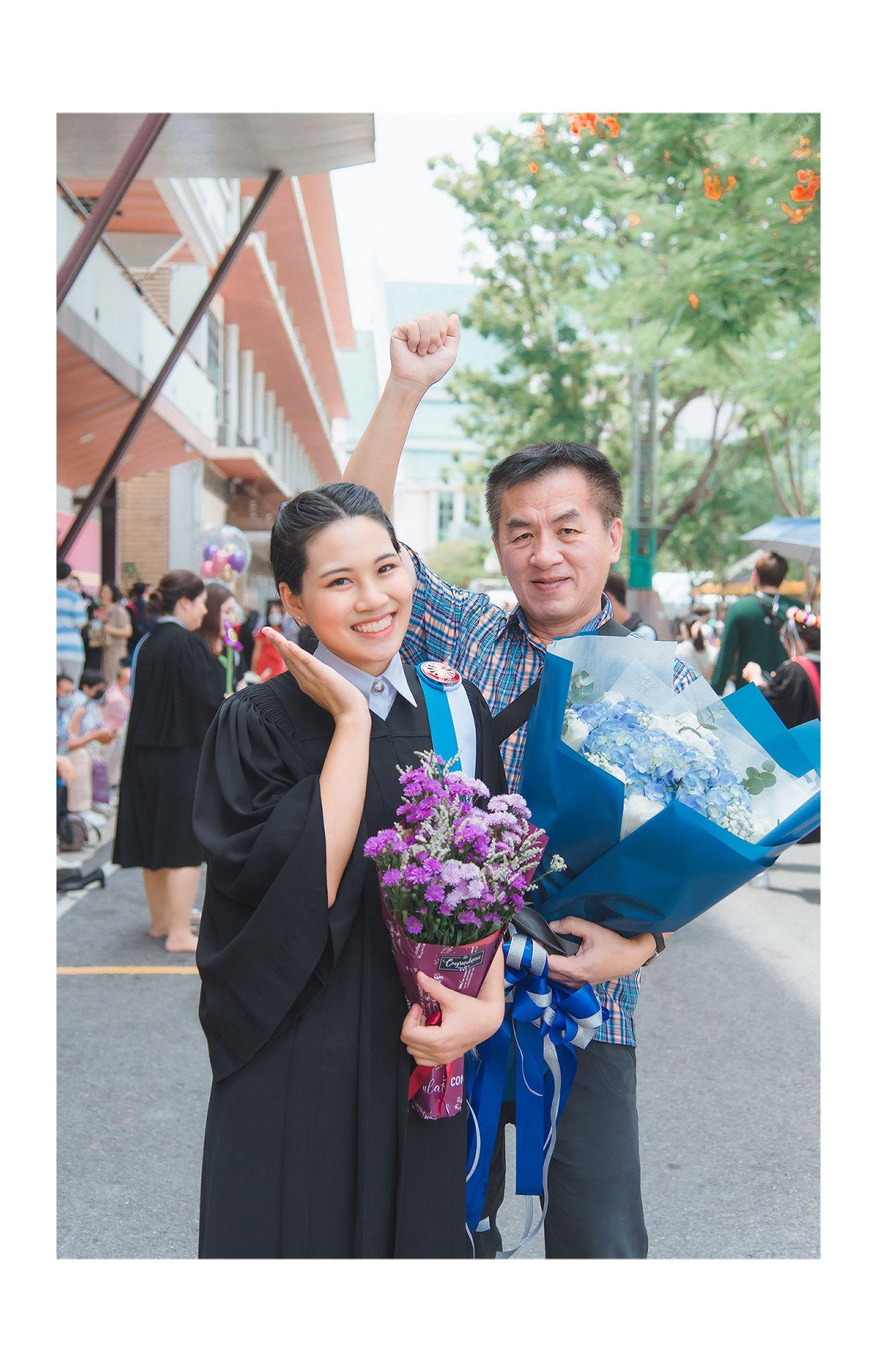 ผลงานรับปริญญา มหาวิทยาลัยธรรมศาสตร์ โดย KKungPhotoGraphy ภาพที่ 10