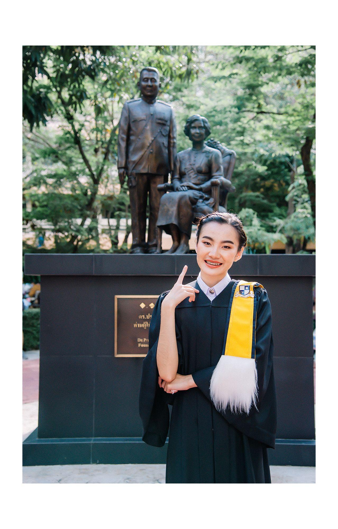 ผลงานรับปริญญา มหาวิทยาลัยรัตนบัณฑิต โดย KKungPhotoGraphy ภาพที่ 1
