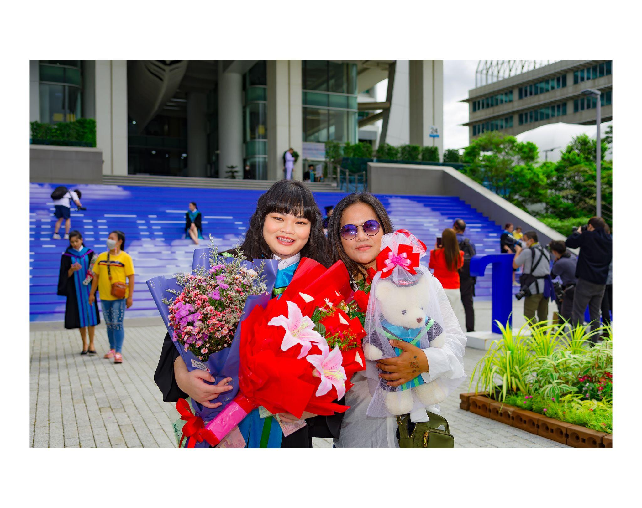 ผลงานรับปริญญา มหาวิทยาลัยหอการค้าไทย โดย KKungPhotoGraphy ภาพที่ 11