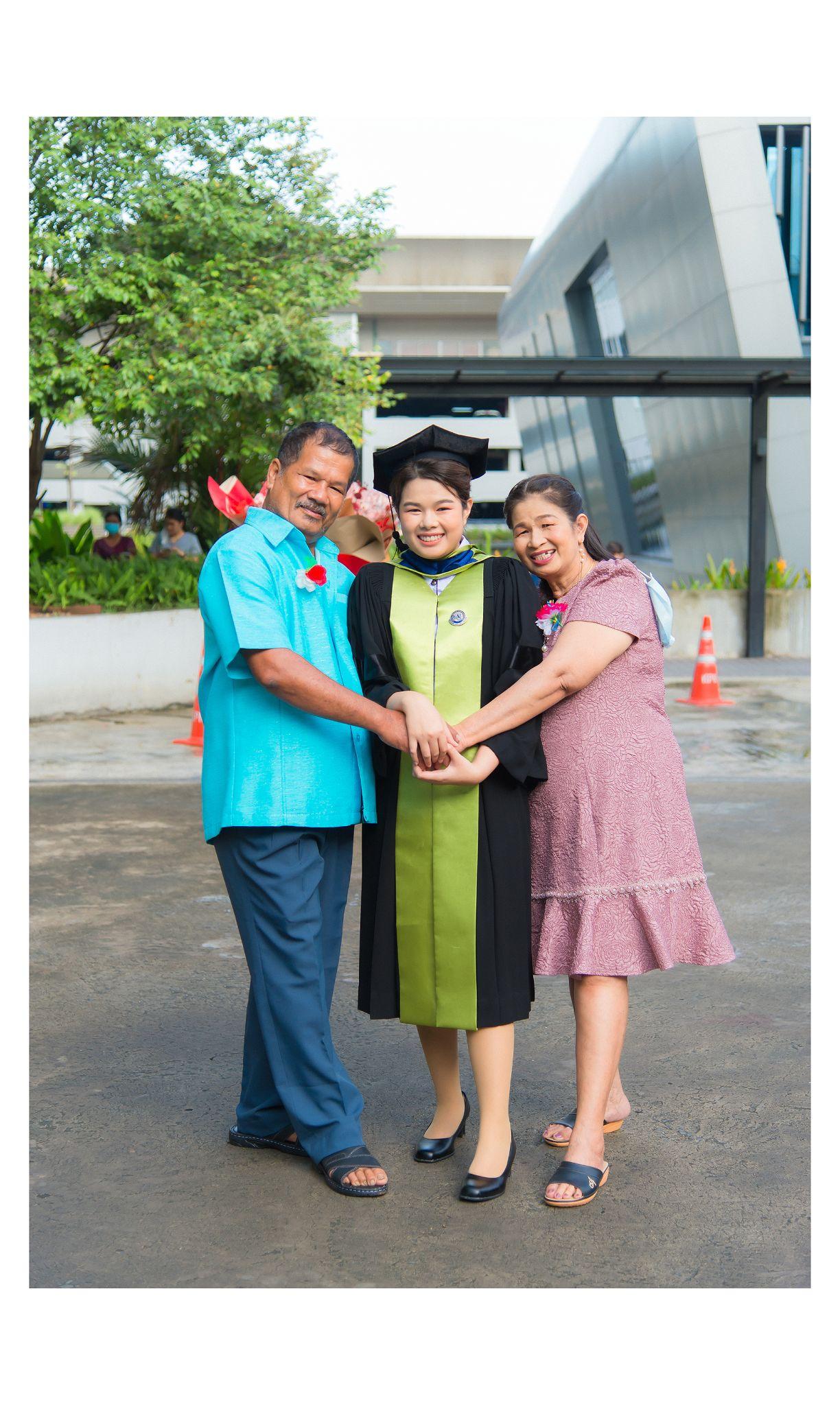 ผลงานรับปริญญา มหาวิทยาลัยอีสเทิร์นเอเชีย โดย KKungPhotoGraphy ภาพที่ 3