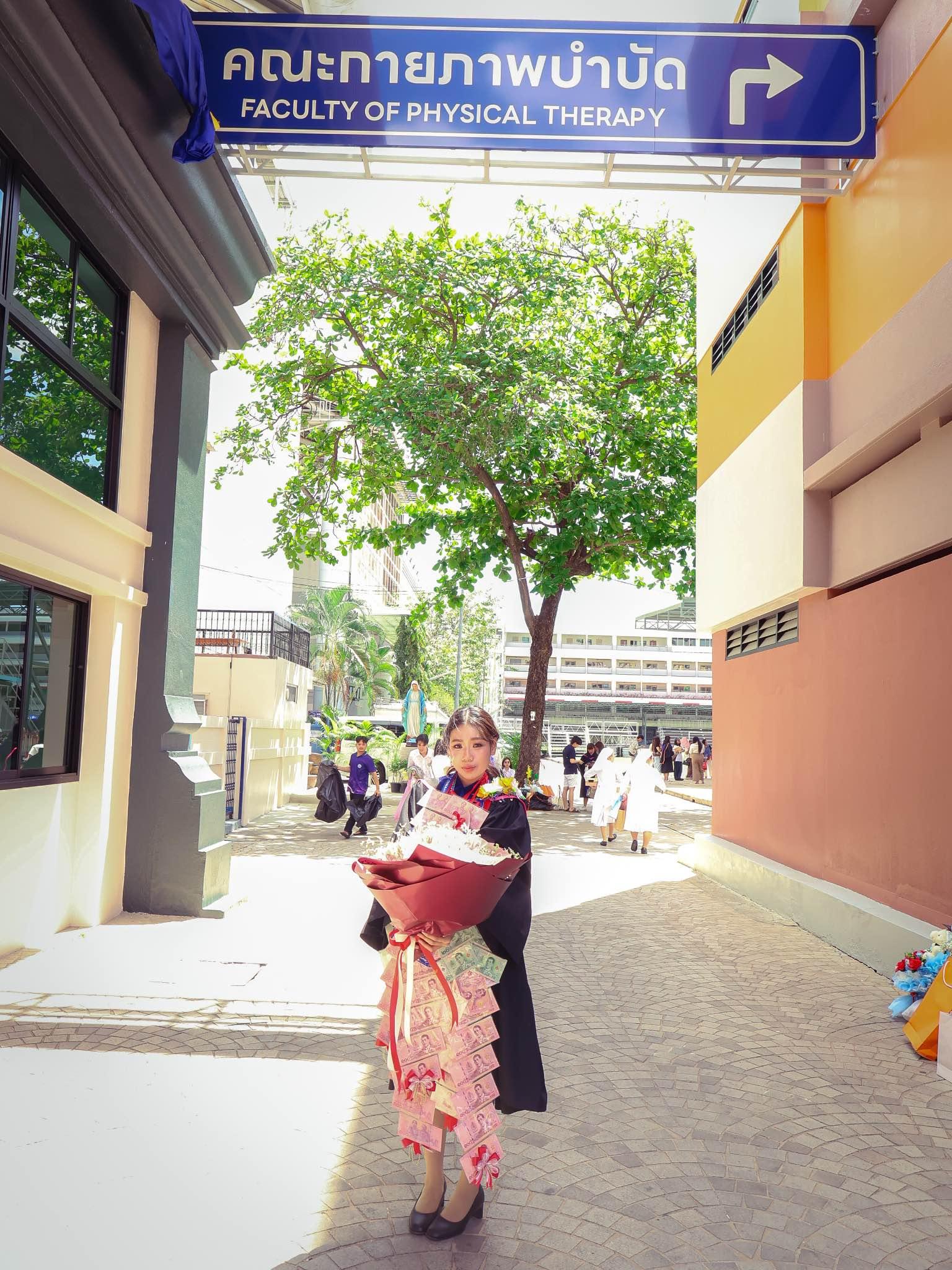 ผลงานรับปริญญา วิทยาลัยเซนต์หลุยส์ โดย Kla ภาพที่ 9