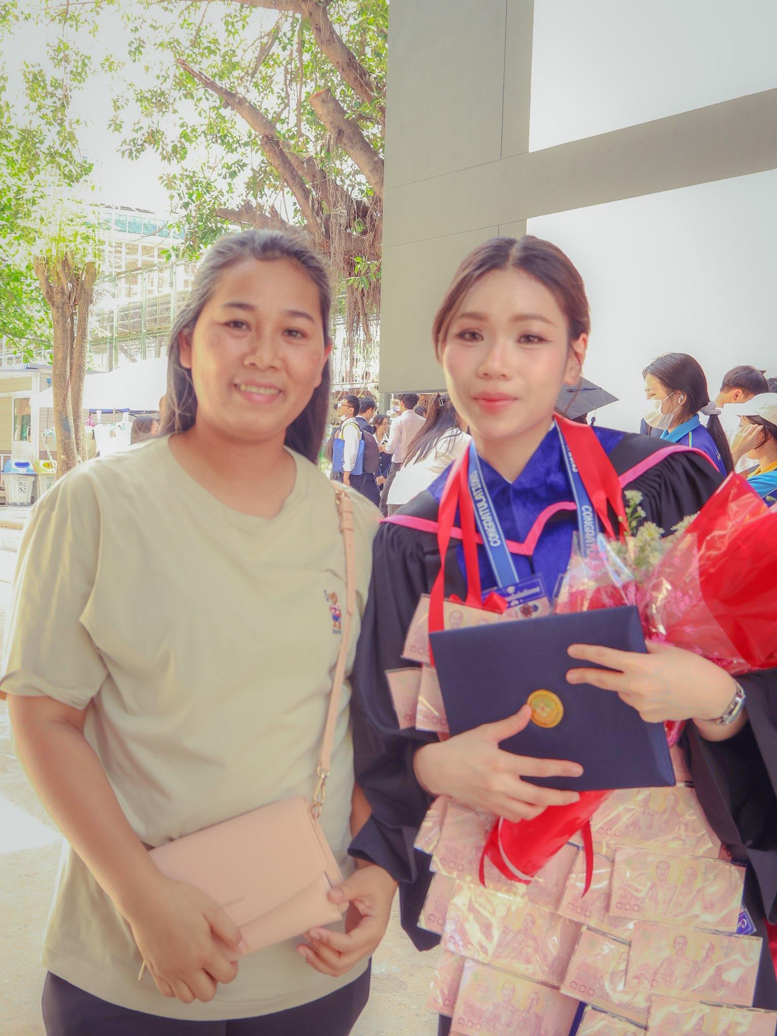 ผลงานรับปริญญา วิทยาลัยเซนต์หลุยส์ โดย Kla ภาพที่ 2