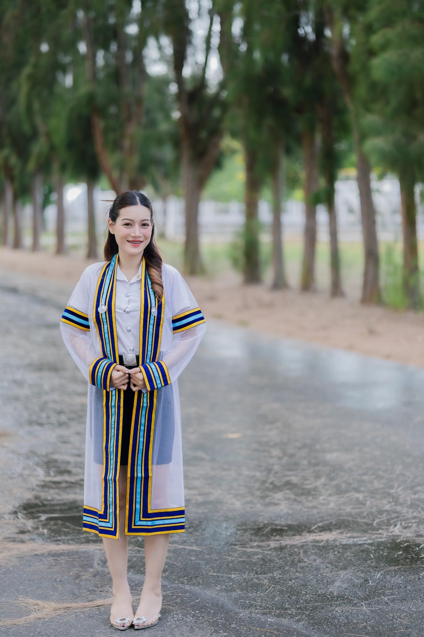 ผลงานรับปริญญา มหาวิทยาลัยเทคโนโลยีราชมงคลรัตนโกสินทร์ โดย S.P.Photographer ภาพที่ 7