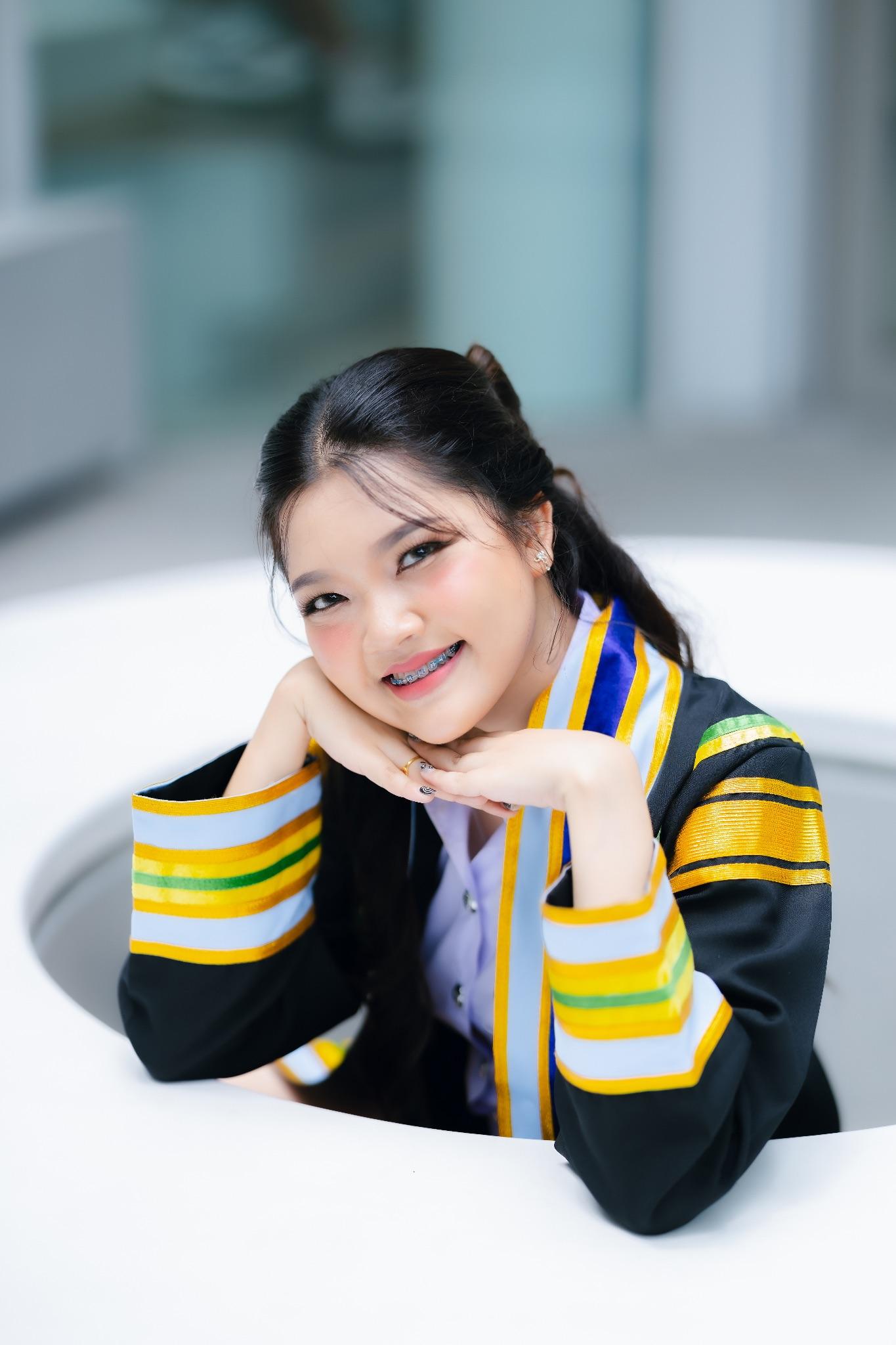 ผลงานรับปริญญา โดย S.P.Photographer ภาพที่ 3