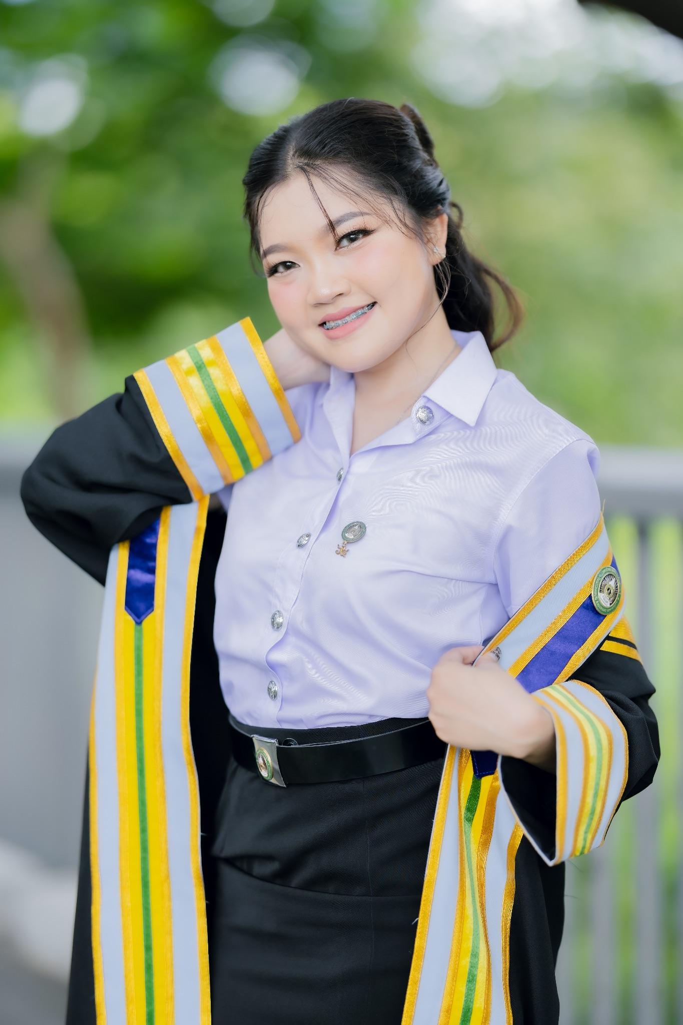 ผลงานรับปริญญา โดย S.P.Photographer ภาพที่ 1